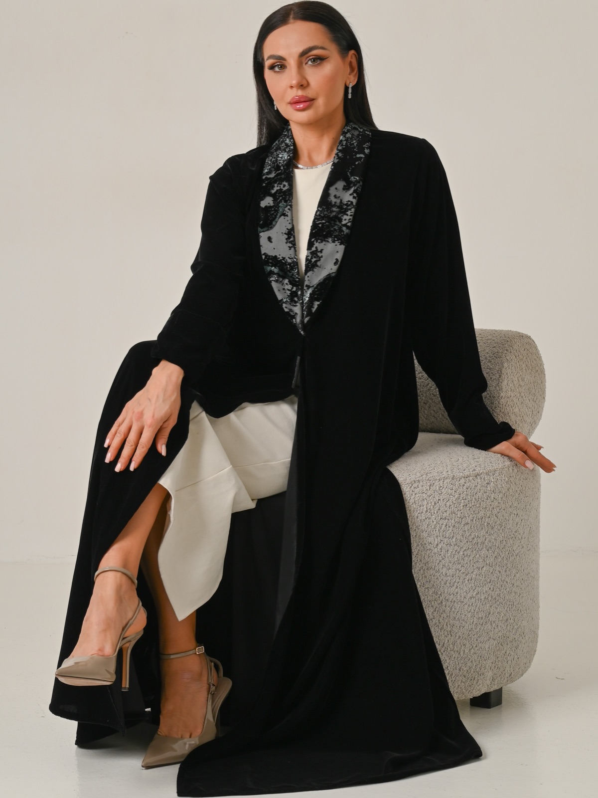 1994.COLLECTION - Alternate View - Mnsaj