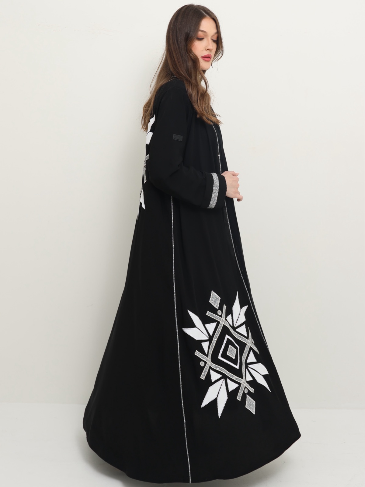 LA_MORENA_BH - Alternate View - Mnsaj