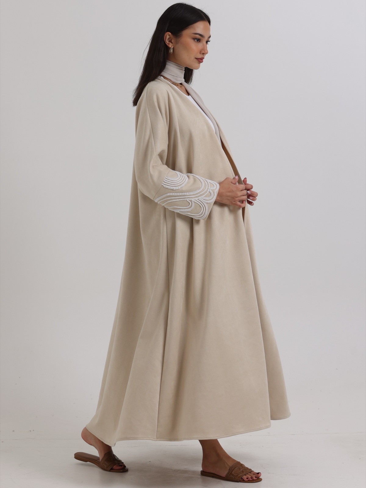 LEVE_COUTURE - Image 4 - Mnsaj