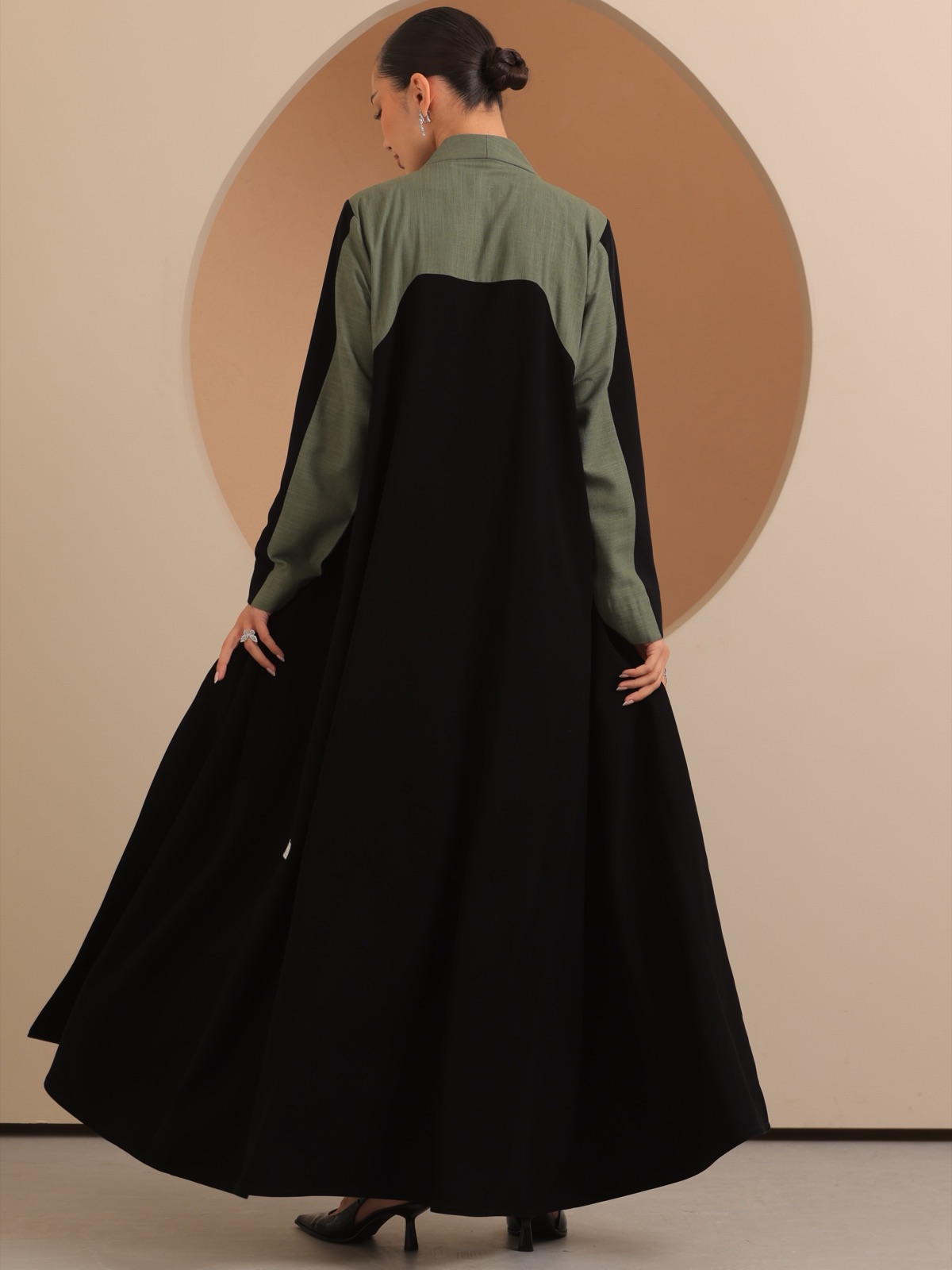 LN_THREADS - Image 3 - Mnsaj