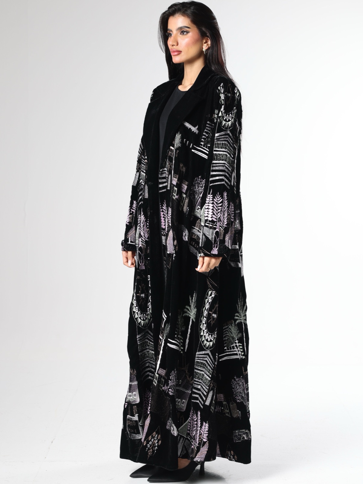 SHATHA__DESIGNS - Image 3 - Mnsaj