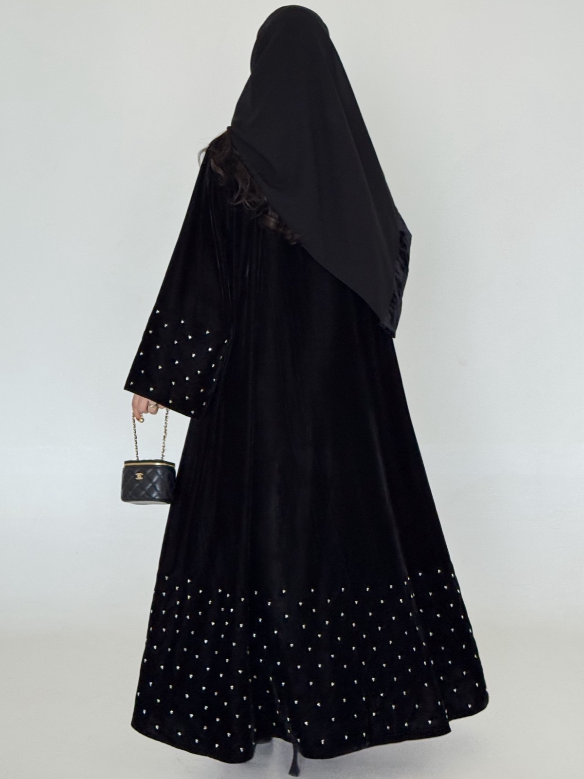 LYL.ABAYAS - Image 3 - Mnsaj