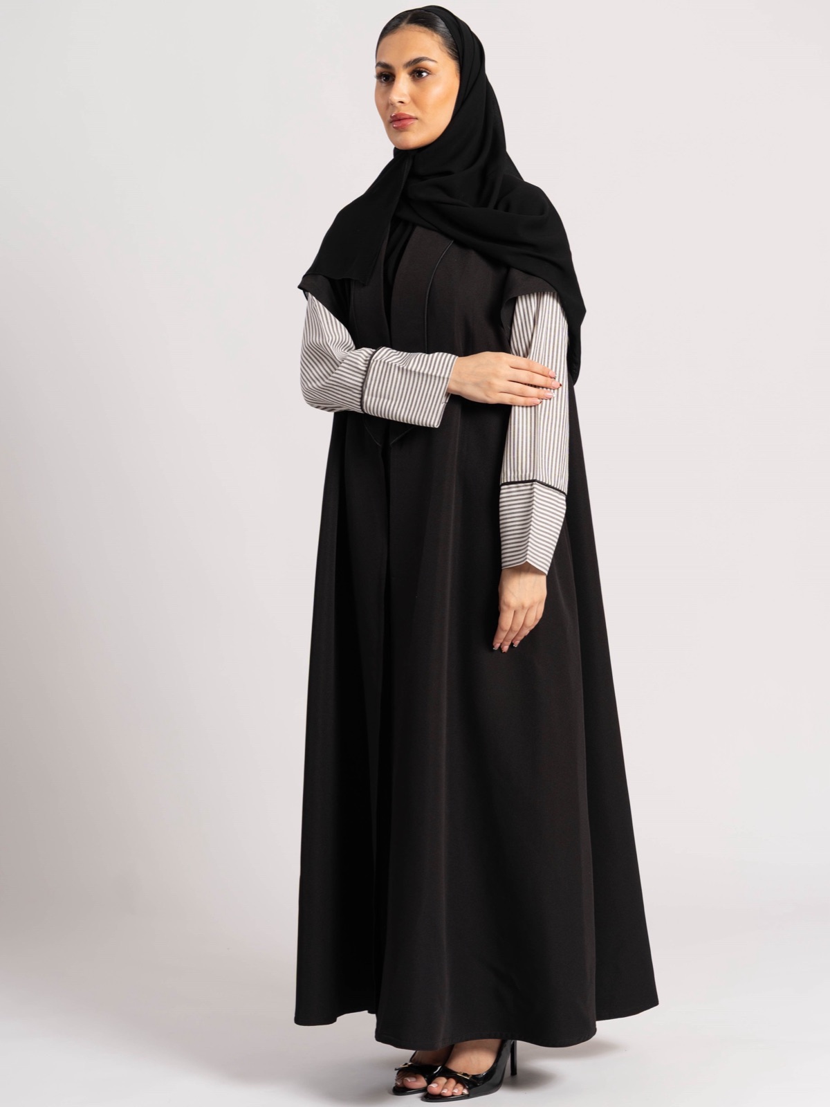 SHAIKHA.ALABDULKARIM - Mnsaj