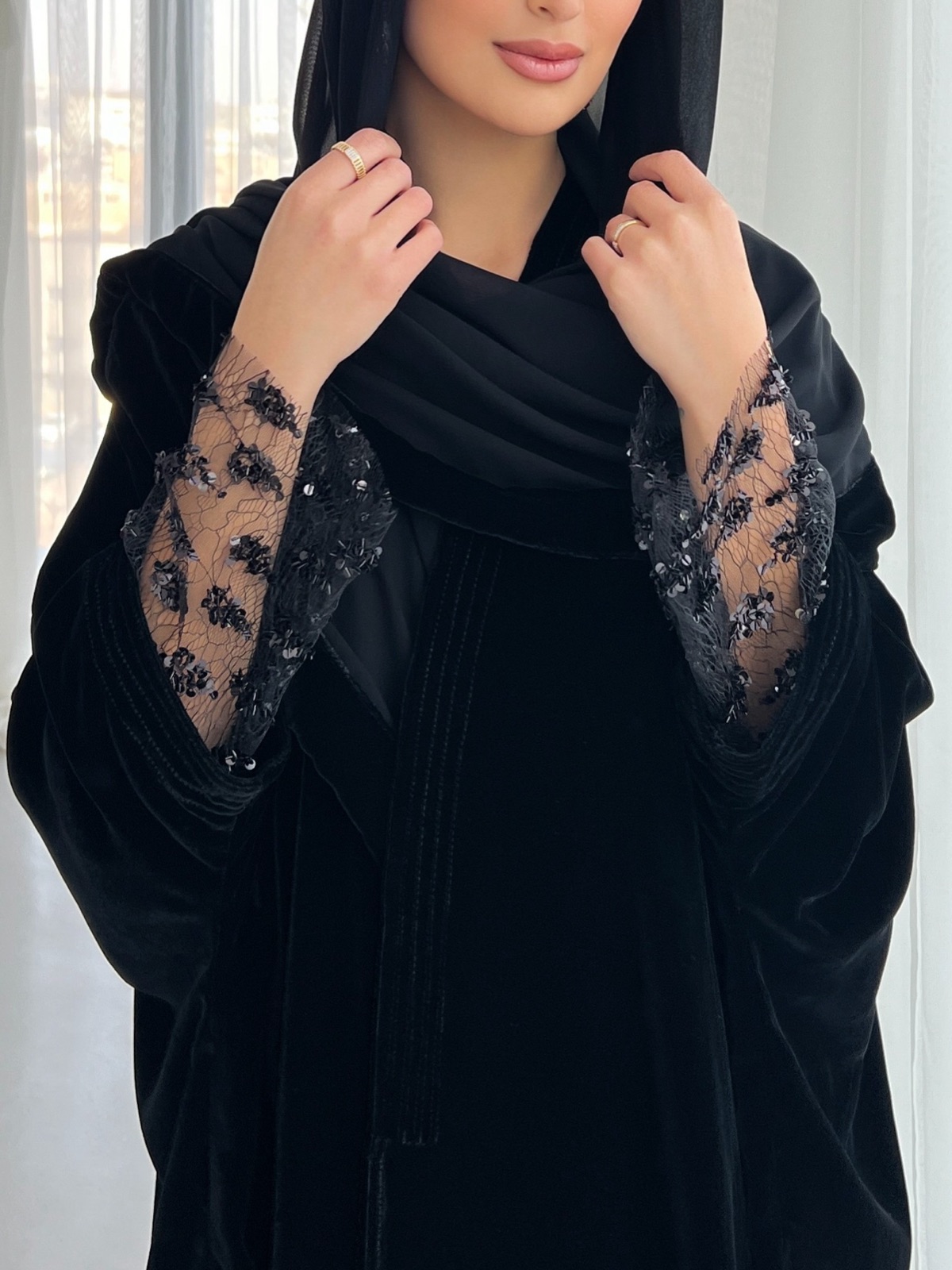 SHAIKHA.ALABDULKARIM - Image 5 - Mnsaj