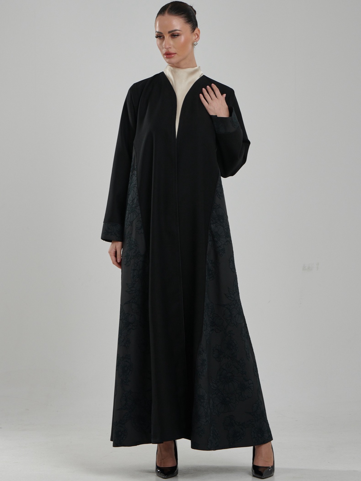 TAILORED.BYREEM - Image 4 - Mnsaj