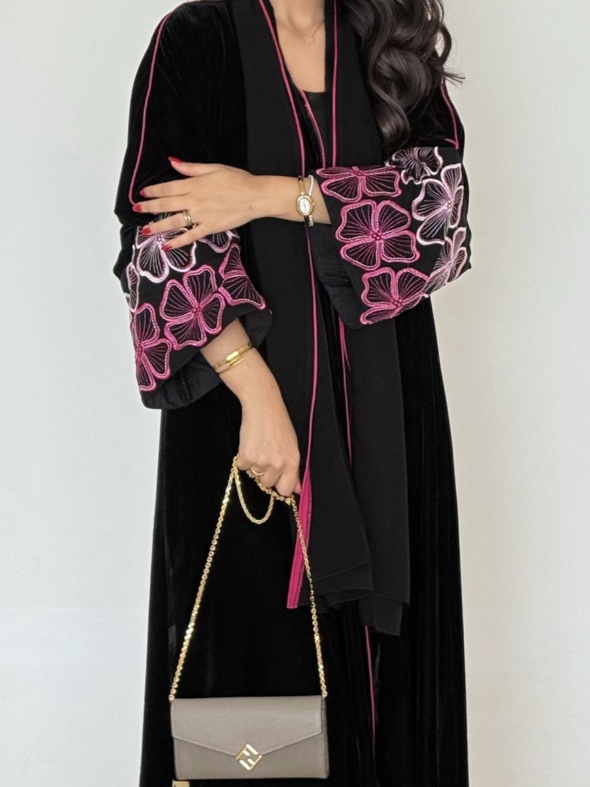 LYL.ABAYAS - Image 5 - Mnsaj