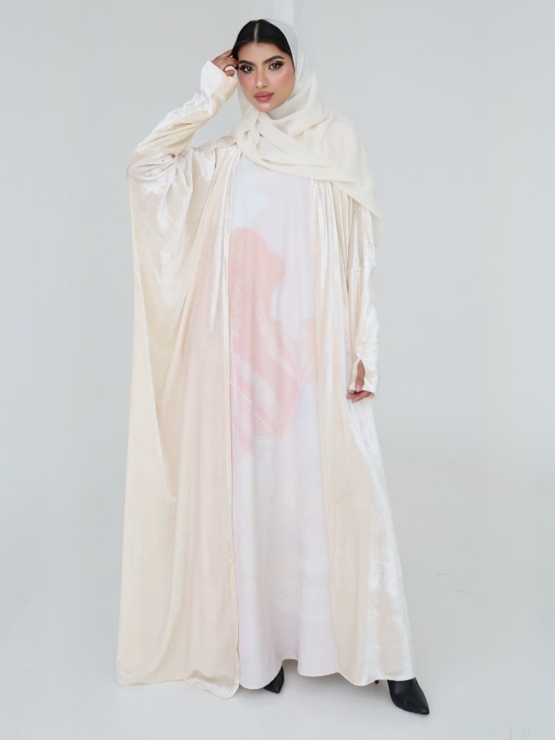 LABAYA.A - Image 4 - Mnsaj