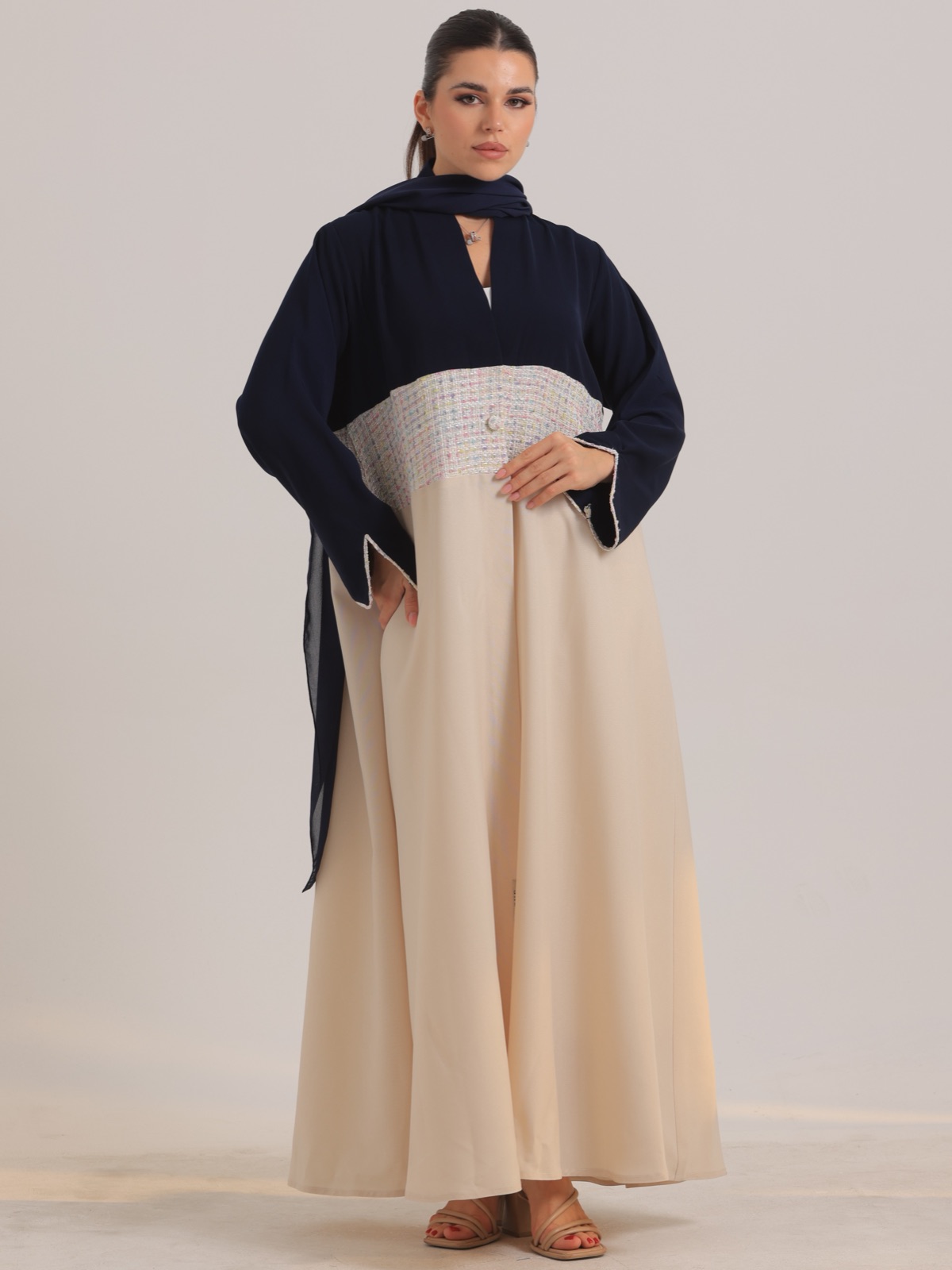 LEVE_COUTURE - Alternate View - Mnsaj