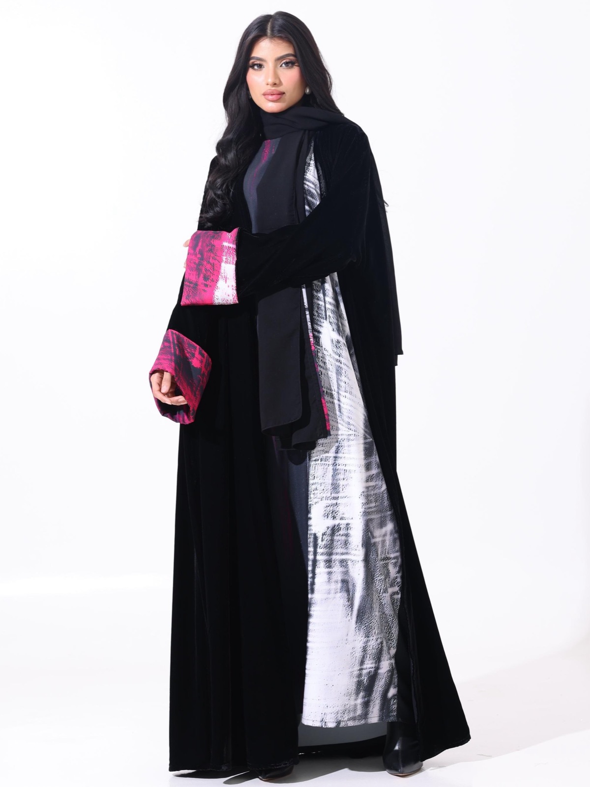 LABAYA.A - Alternate View - Mnsaj