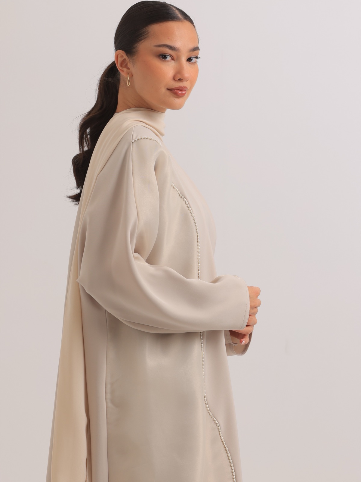 LEVE_COUTURE - Image 4 - Mnsaj