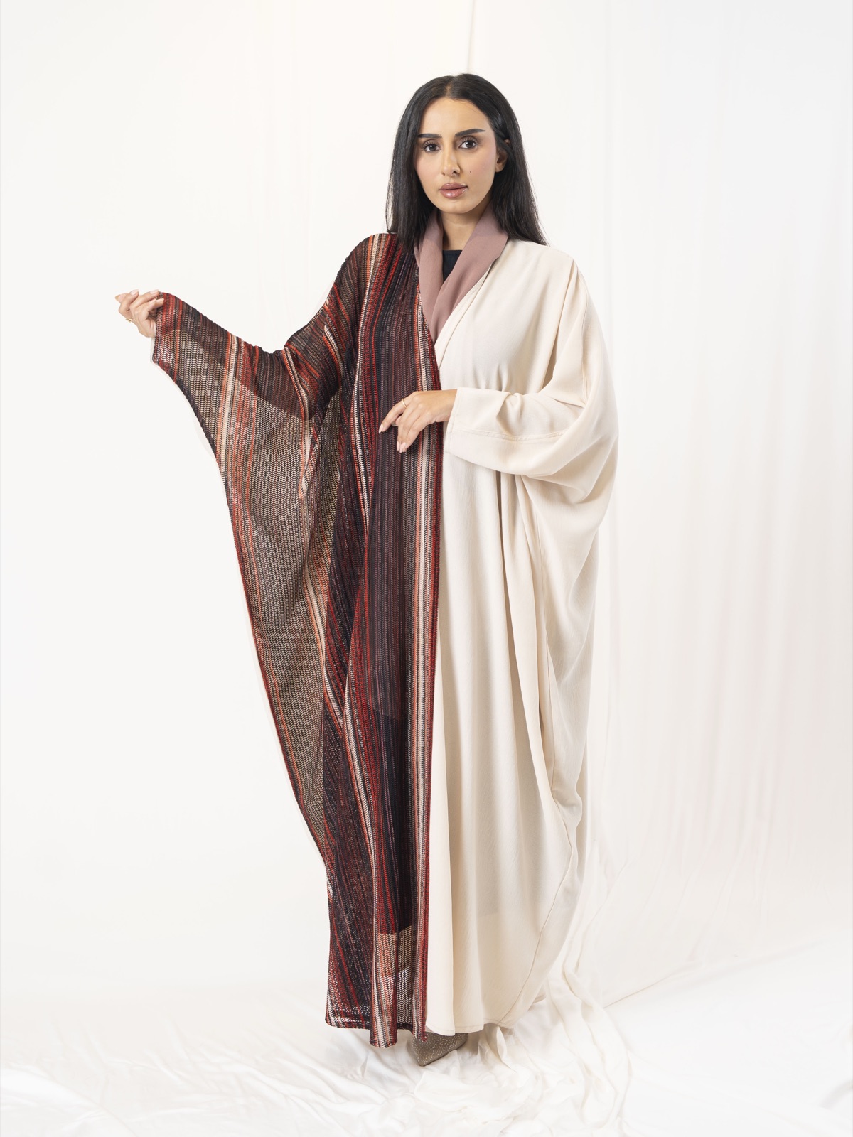 MISWAN.ABAYAS - Alternate View - Mnsaj
