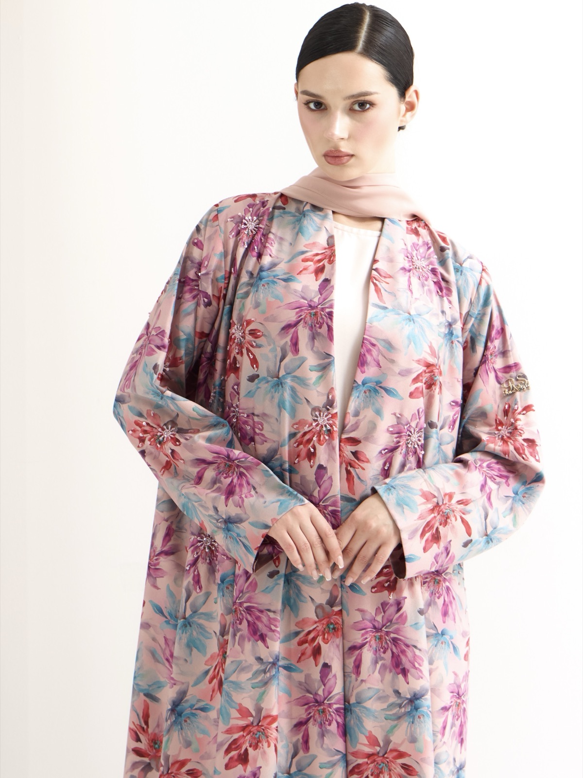 RAW.STYLY - Alternate View - Mnsaj