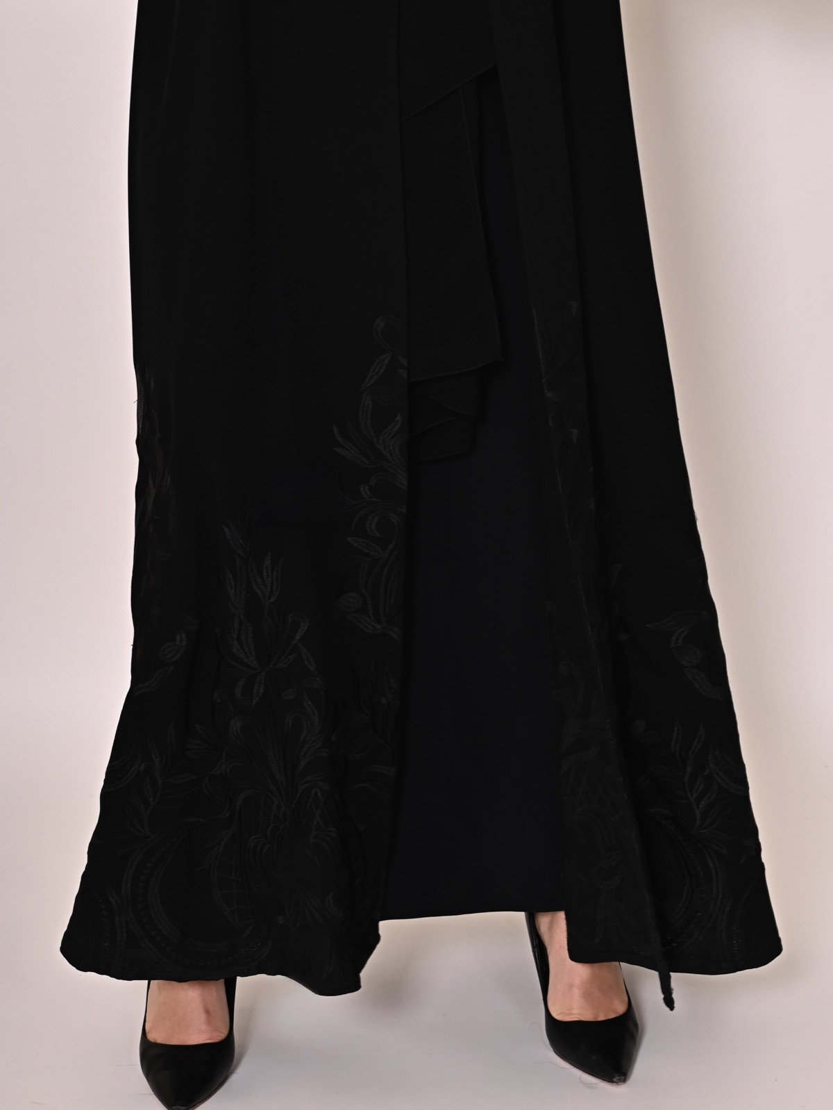 SALEELABAYA - Alternate View - Mnsaj