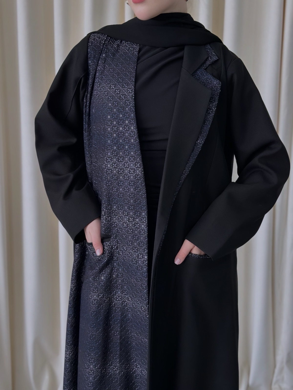 THE.UNIQUE.TOUCH_BH - Alternate View - Mnsaj