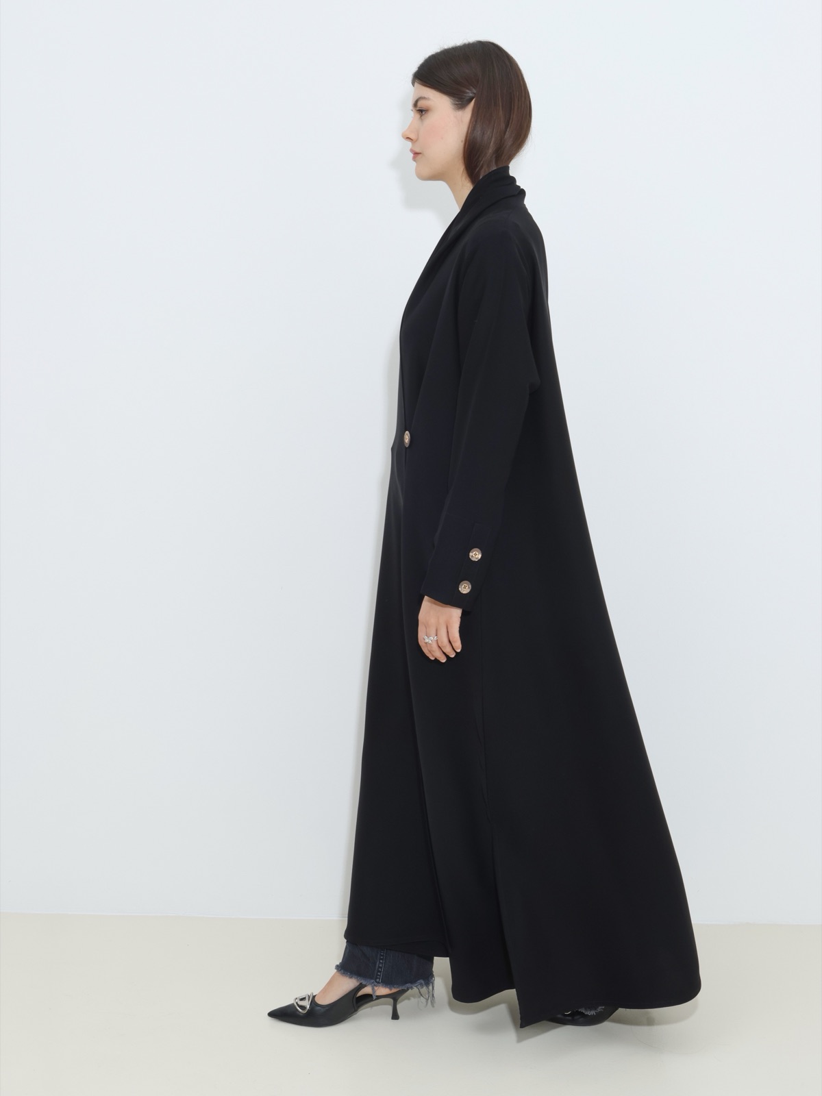 IRIS_ABAYABH - Image 4 - Mnsaj