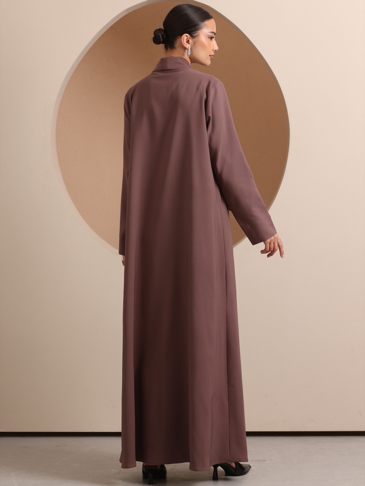 LN_THREADS - Image 3 - Mnsaj