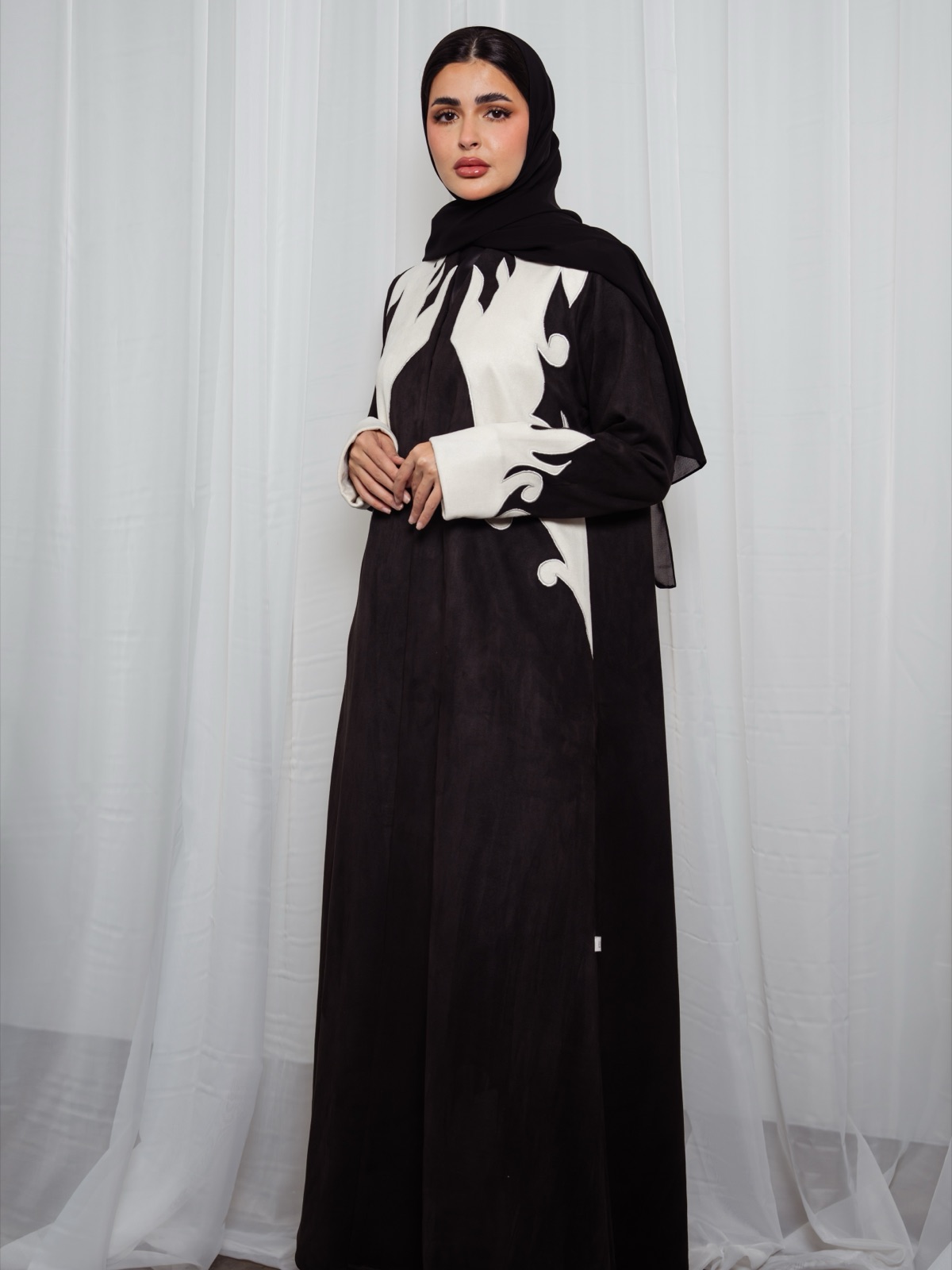 LN_THREADS - Image 8 - Mnsaj