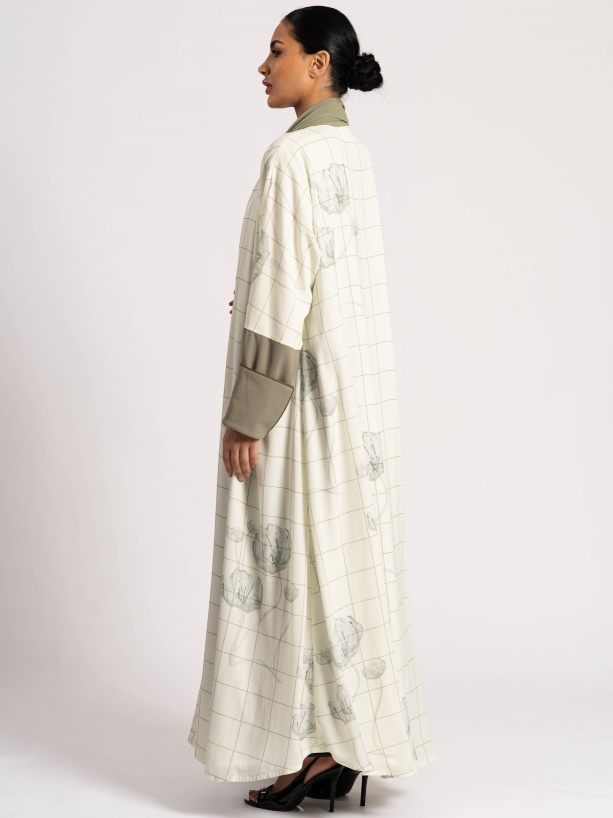 SHAIKHA.ALABDULKARIM - Image 3 - Mnsaj