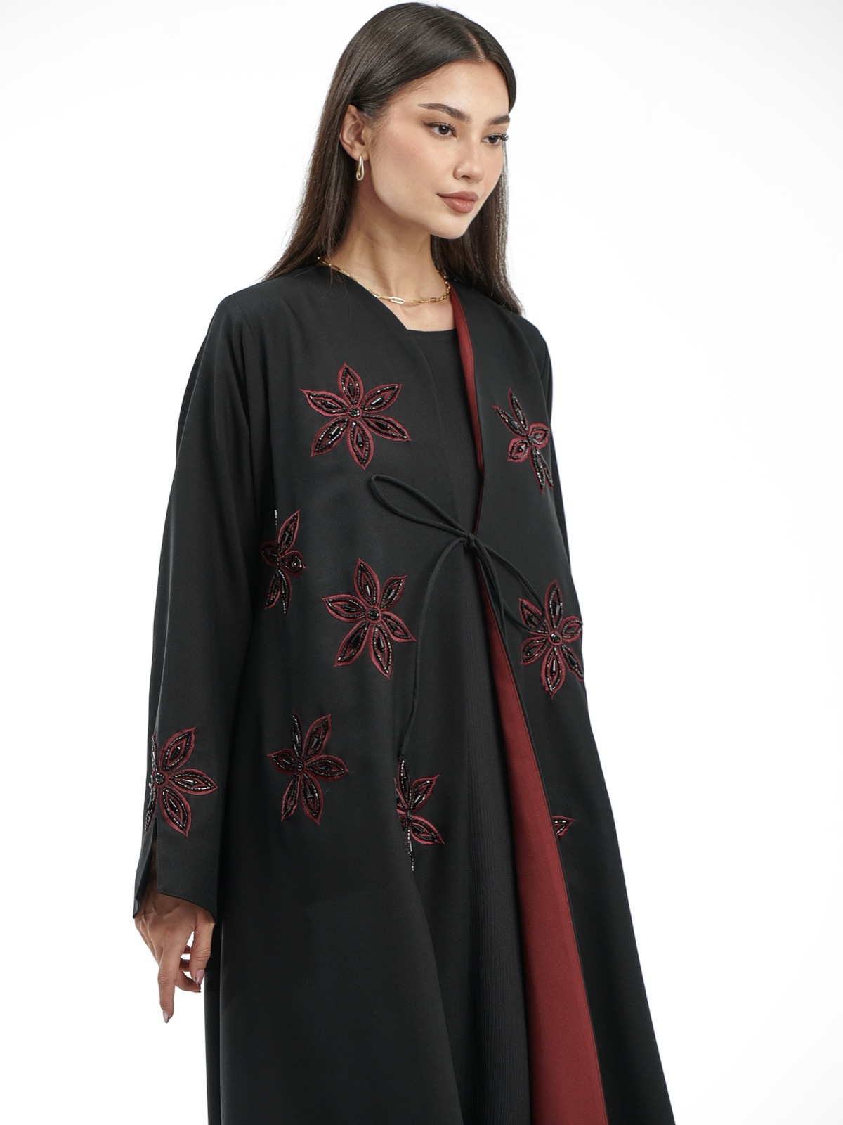 TAILORED.BYREEM - Image 4 - Mnsaj