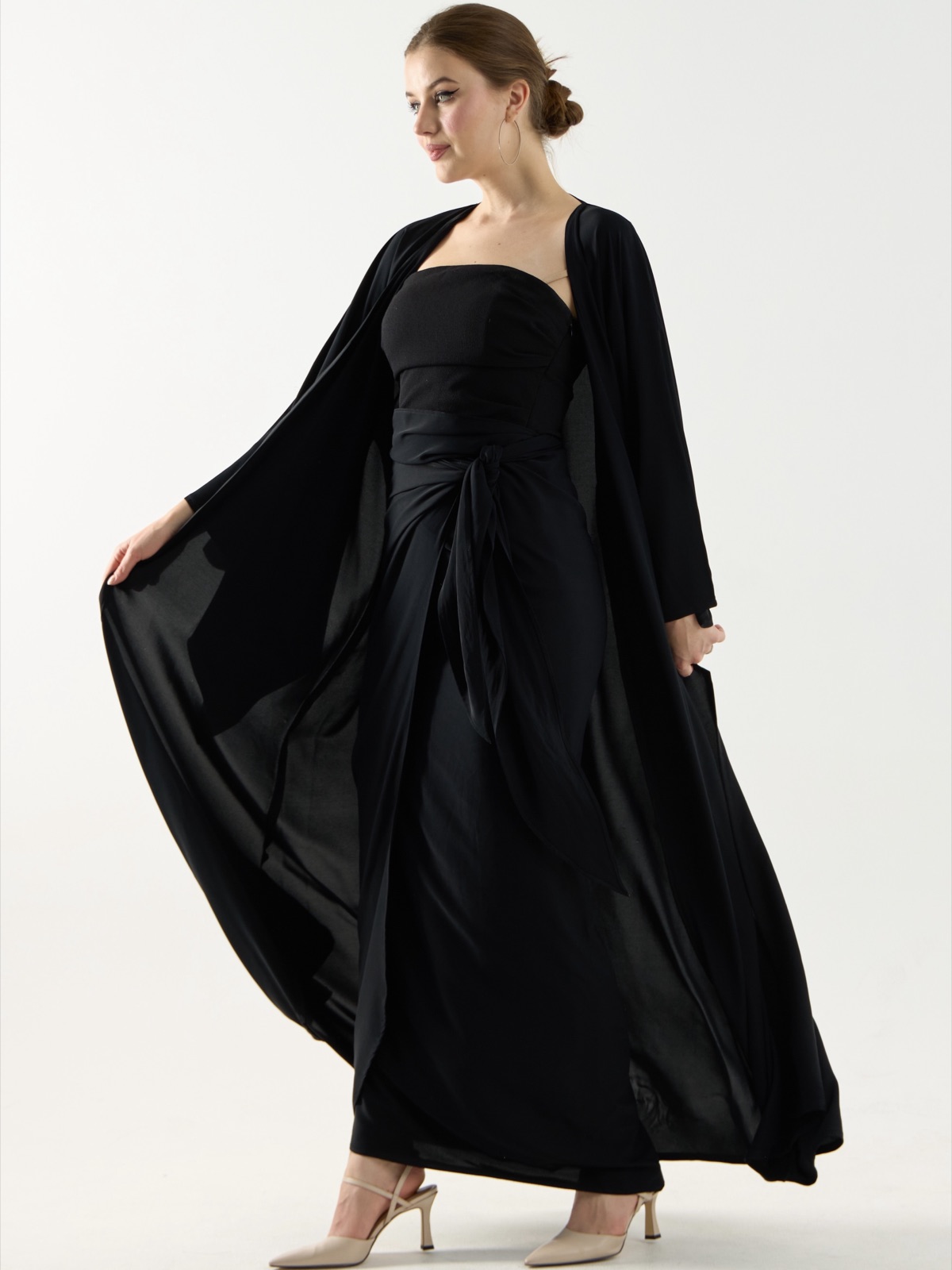 IRIS_ABAYABH - Image 4 - Mnsaj