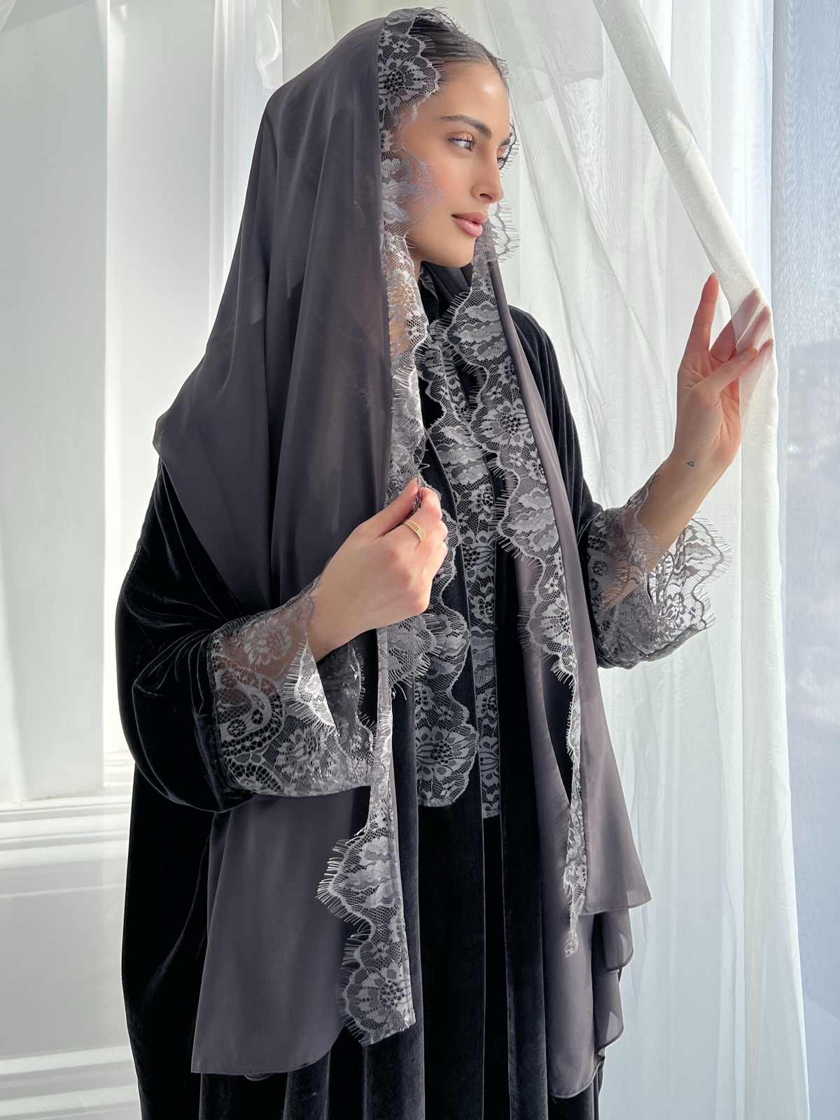 SHAIKHA.ALABDULKARIM - Alternate View - Mnsaj