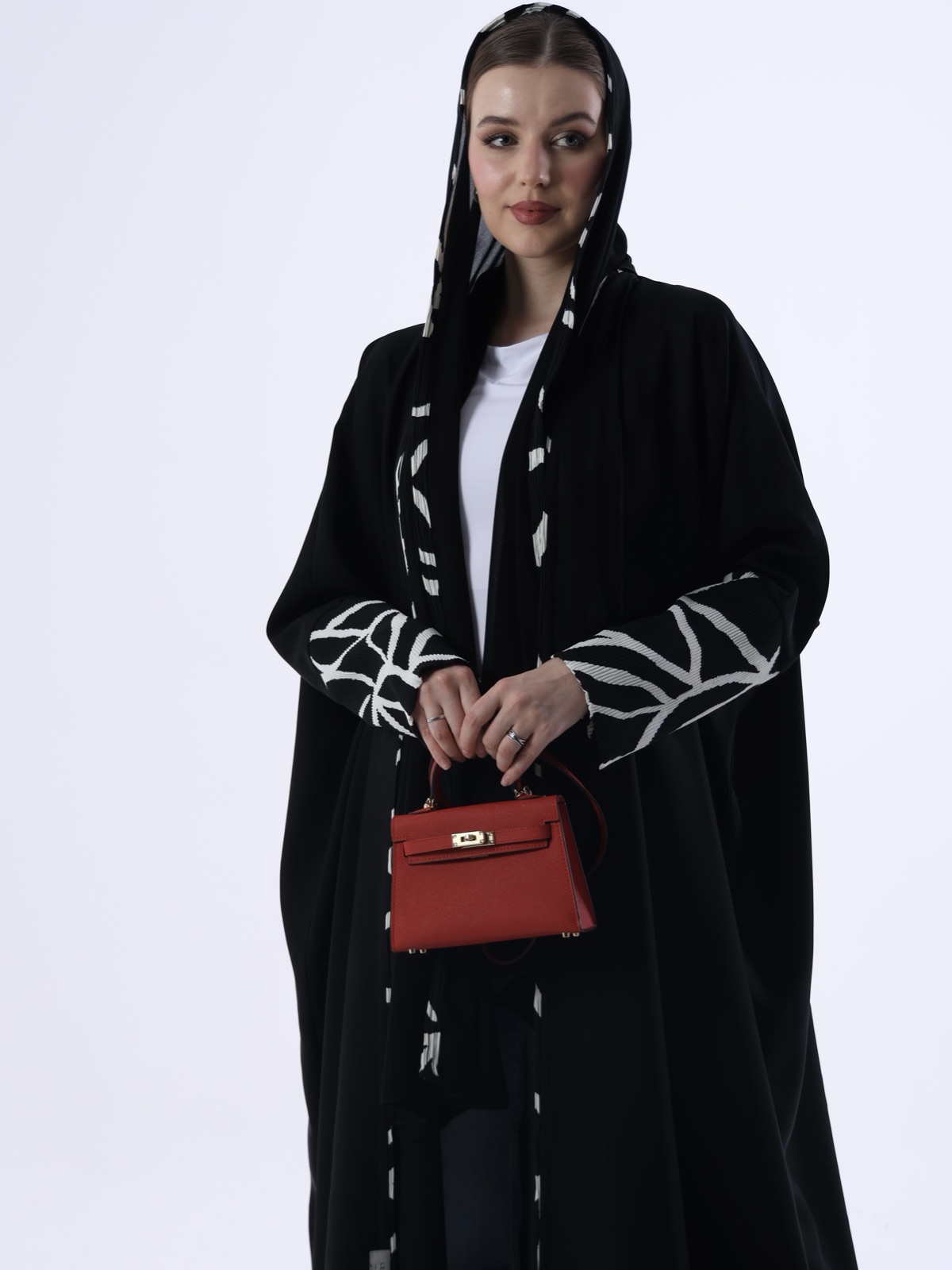 _LEEN.LINE - Alternate View - Mnsaj