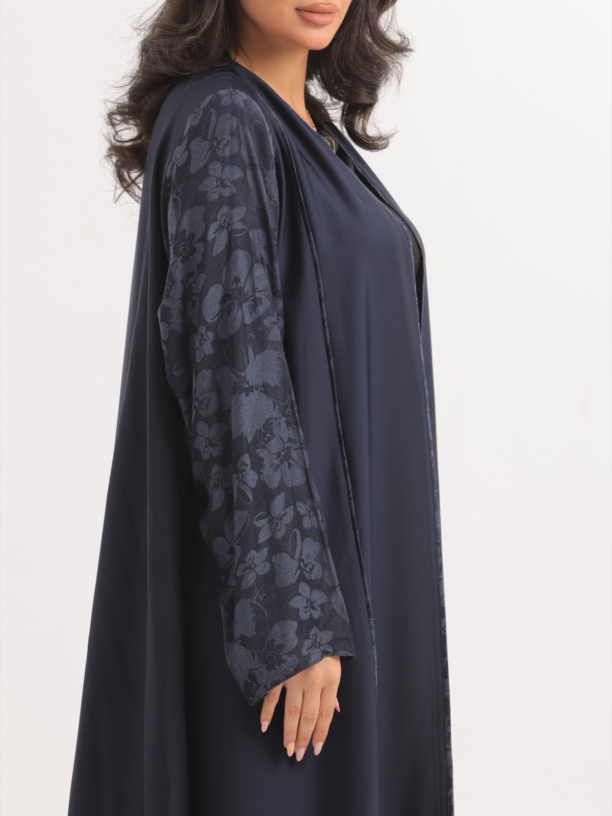 TAILORED.BYREEM - Image 3 - Mnsaj