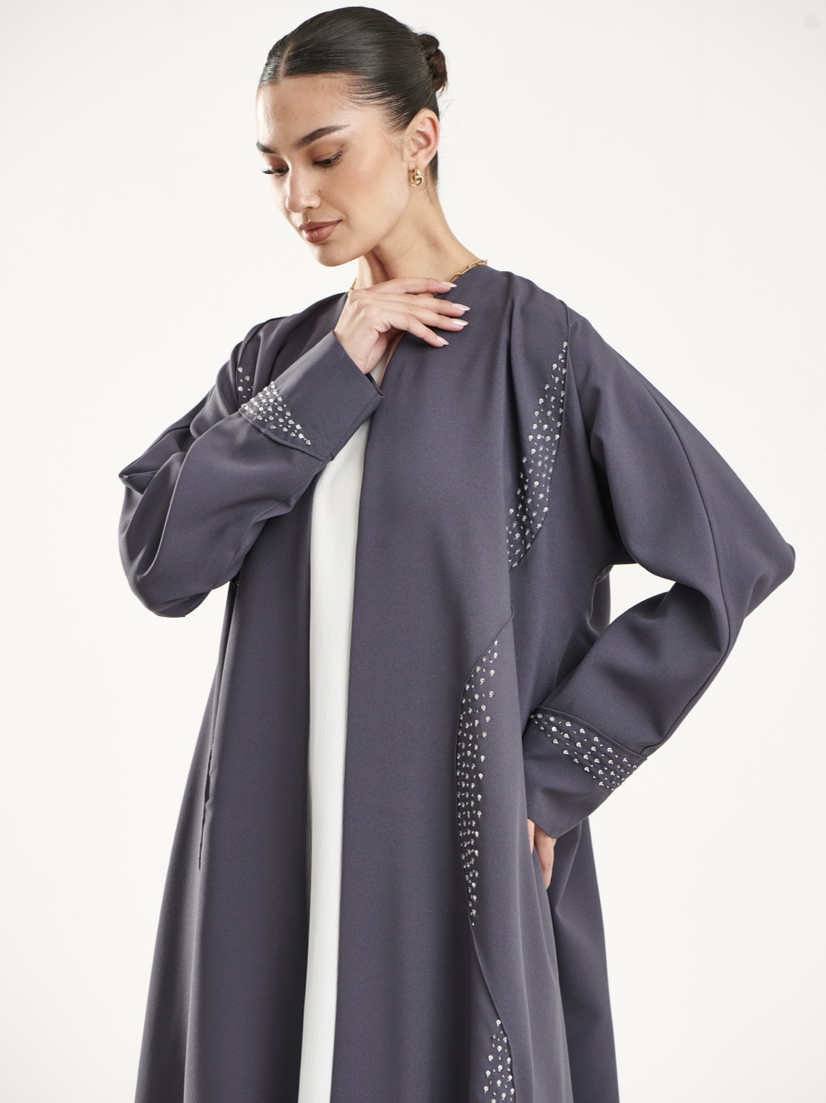 TAILORED.BYREEM - Image 4 - Mnsaj