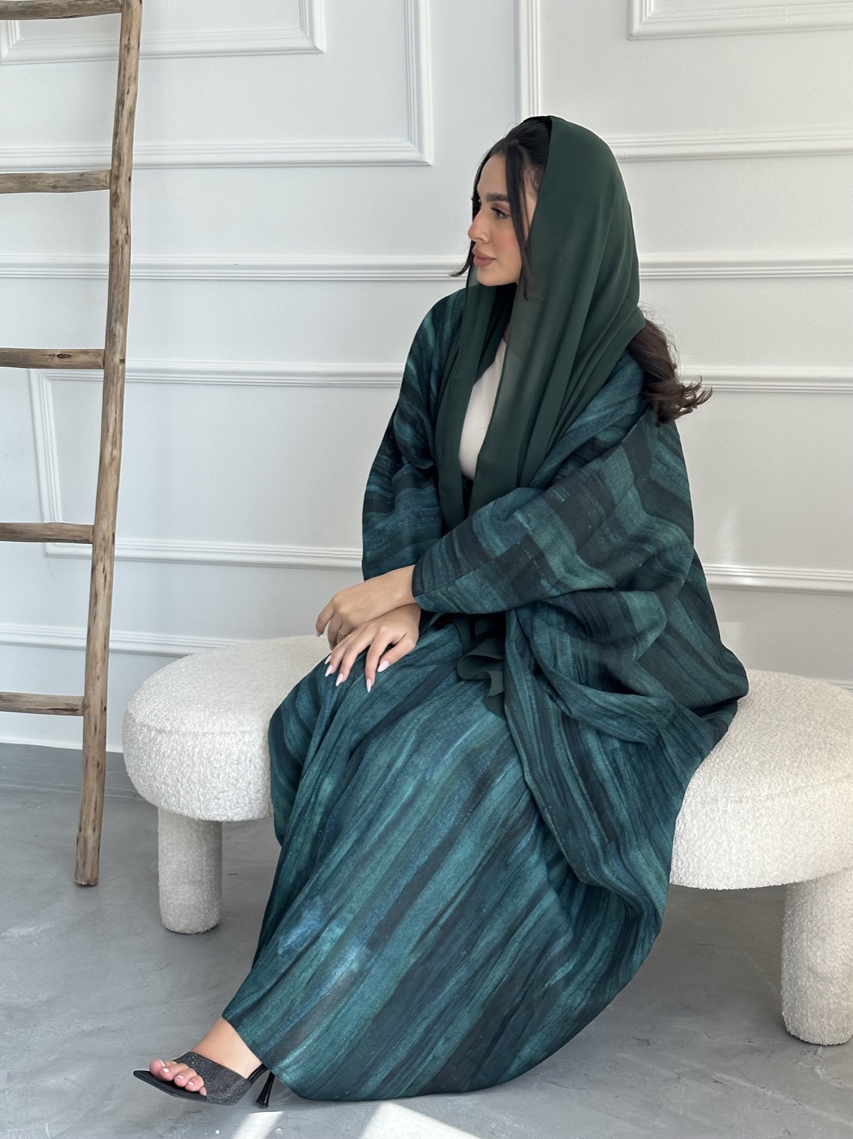 _MERALINE - Alternate View - Mnsaj