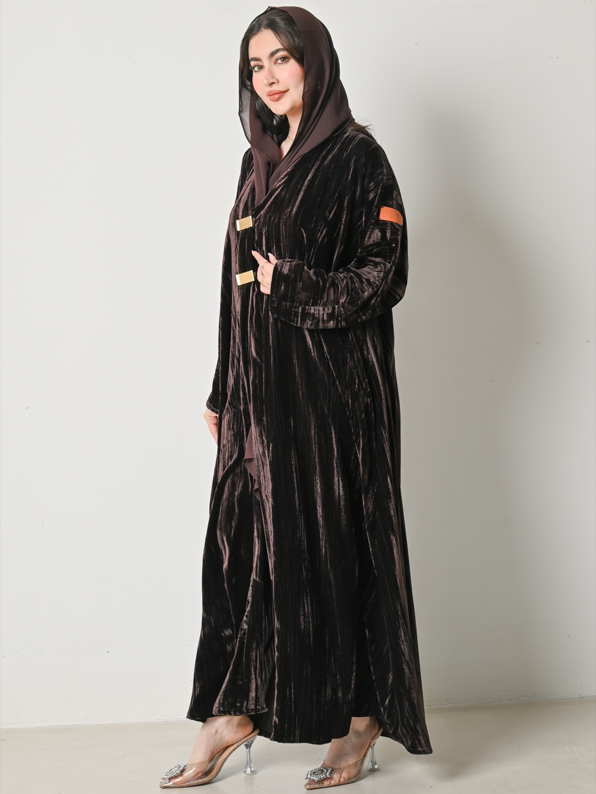 RANAABAYA.BH - Alternate View - Mnsaj