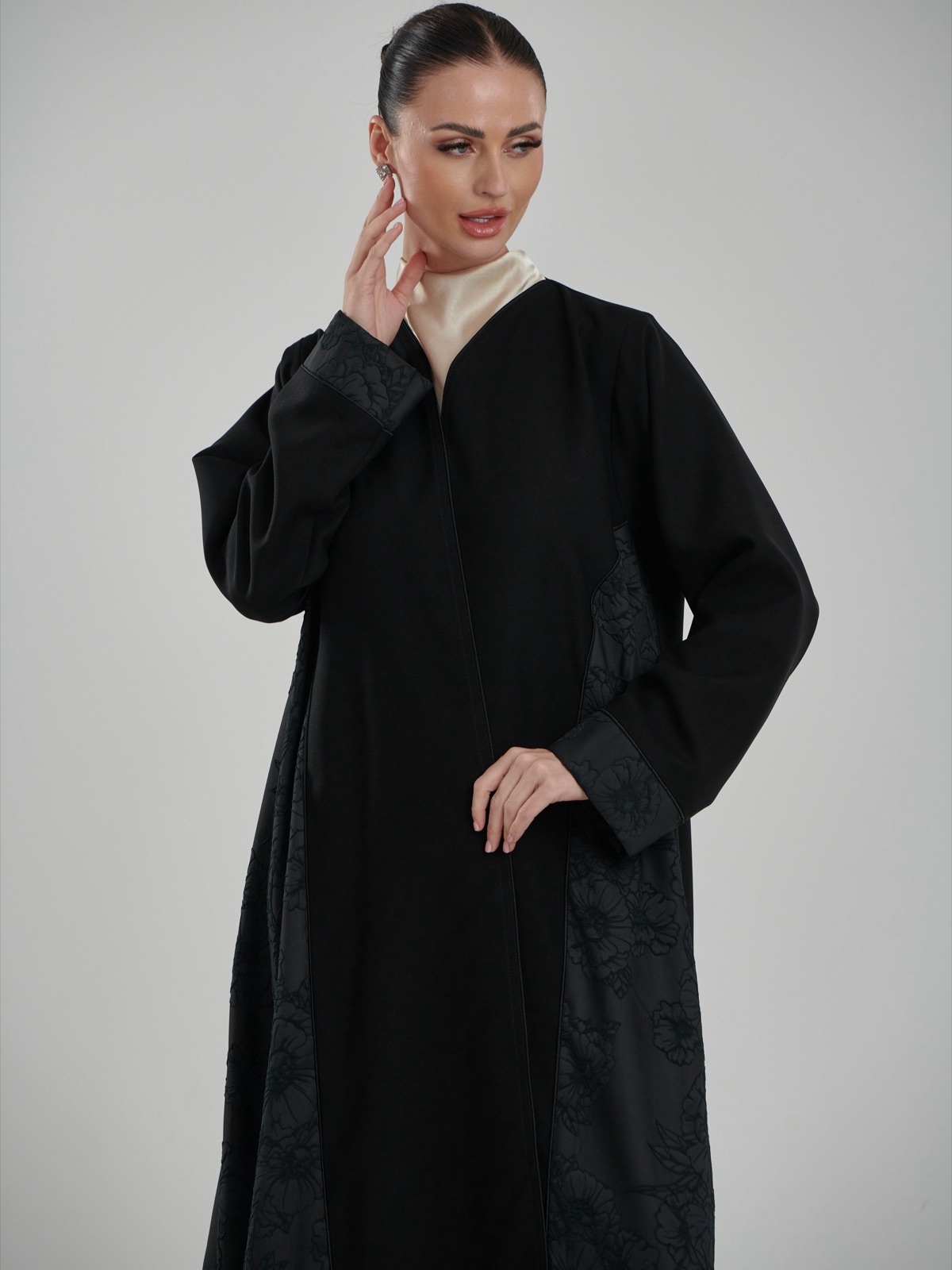 TAILORED.BYREEM - Mnsaj