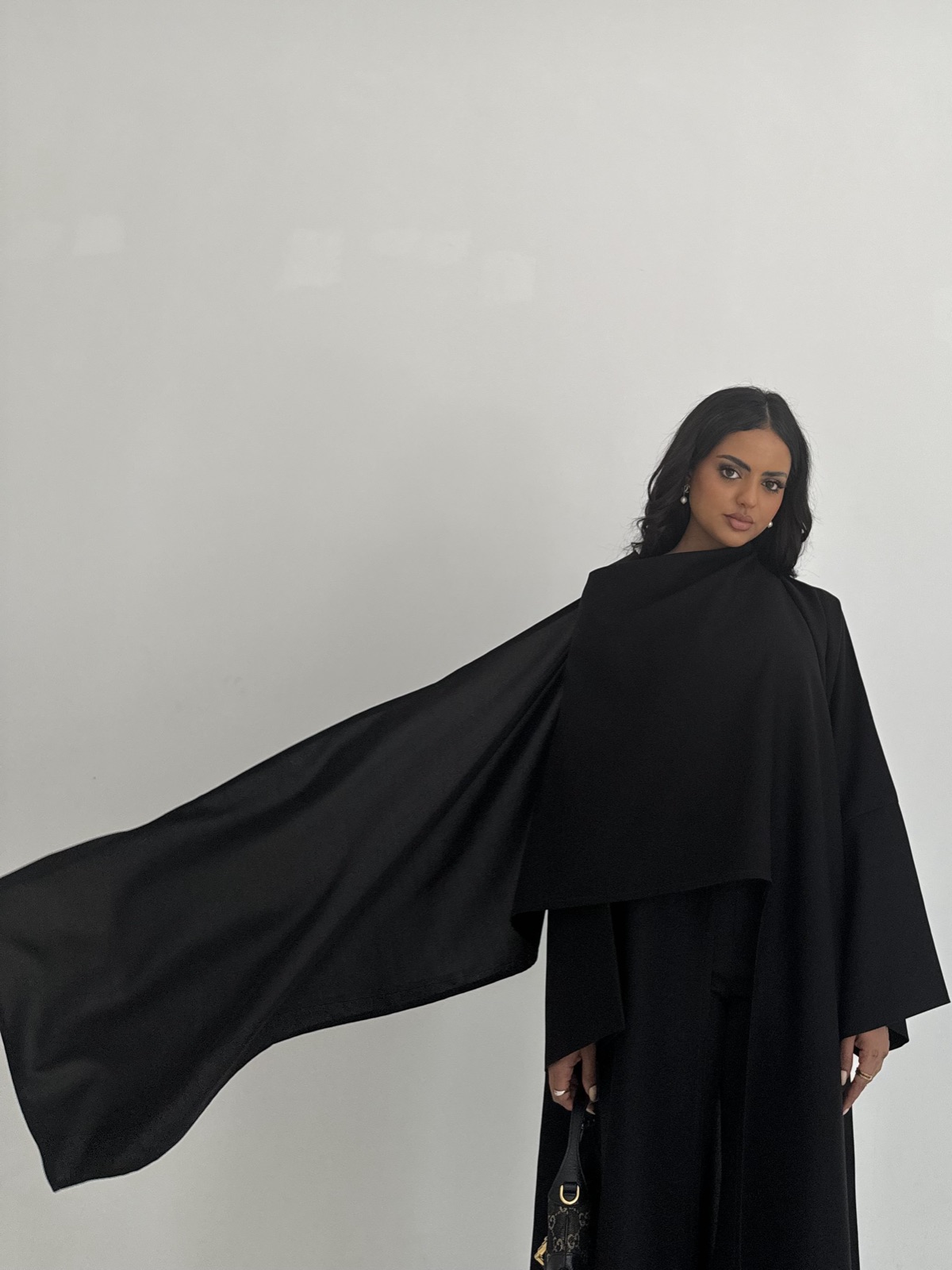 DHEL.ABAYA - Image 3 - Mnsaj