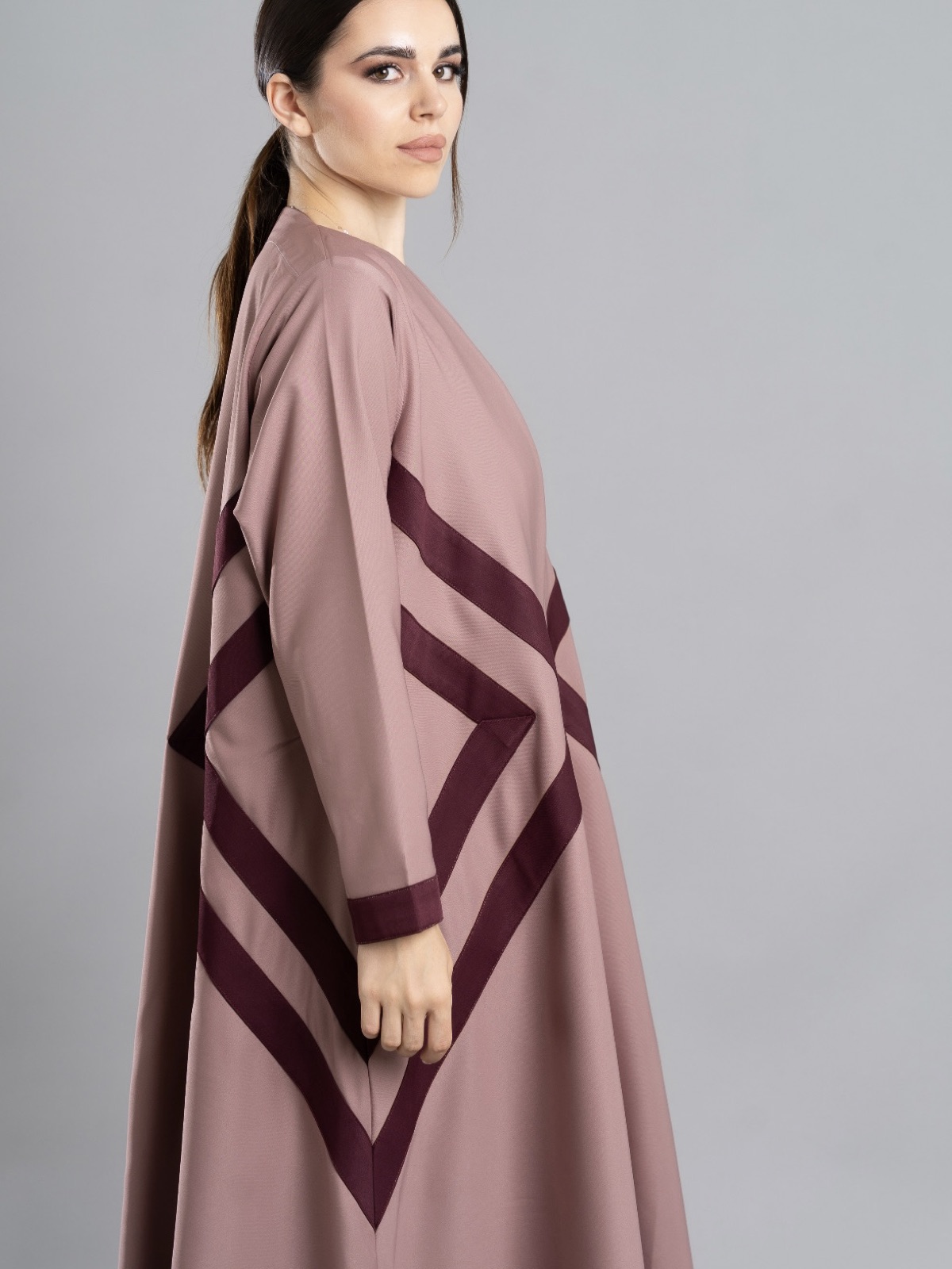 THE.UNIQUE.TOUCH_BH - Alternate View - Mnsaj