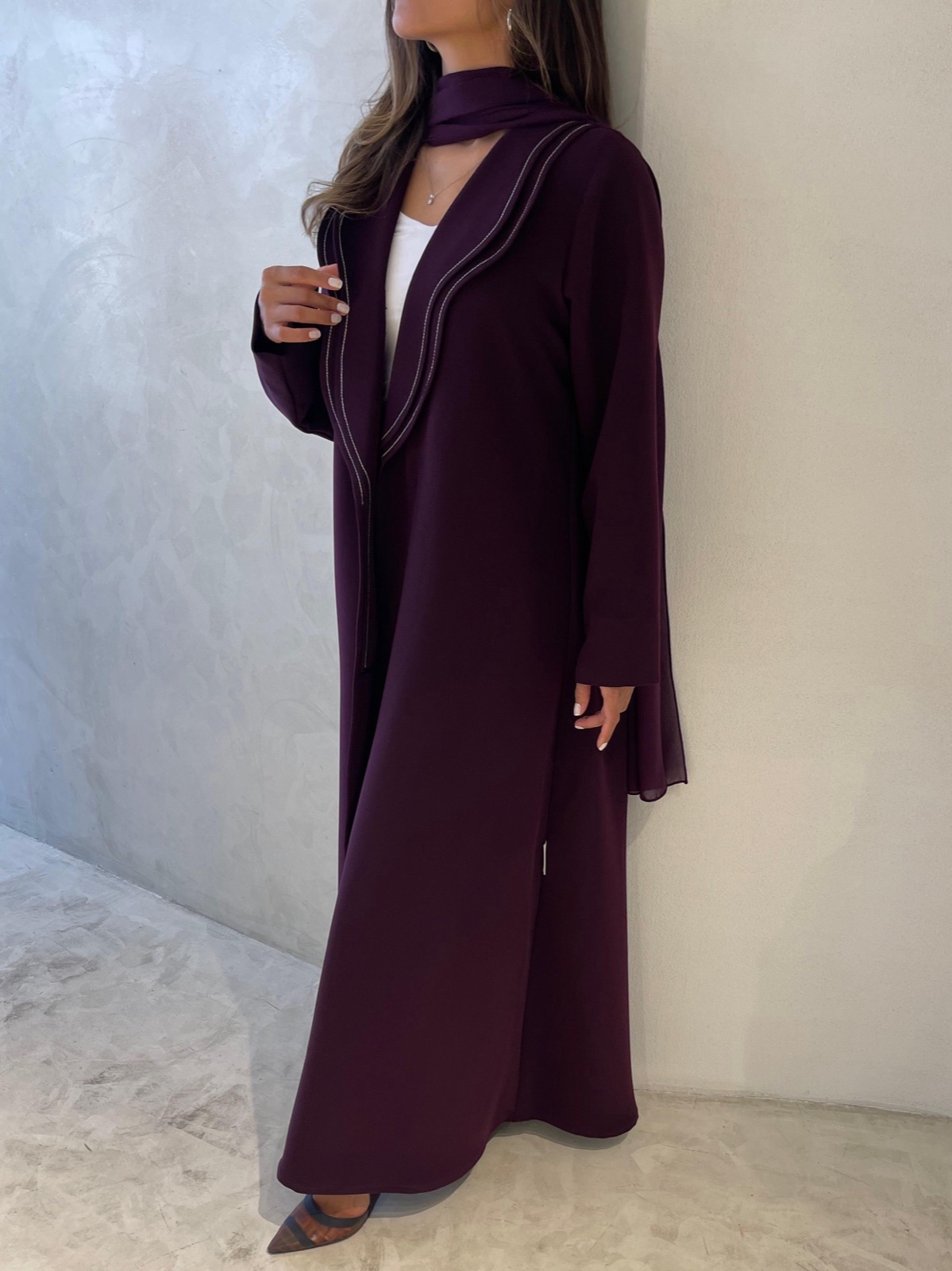 MANTLE.BH - Alternate View - Mnsaj