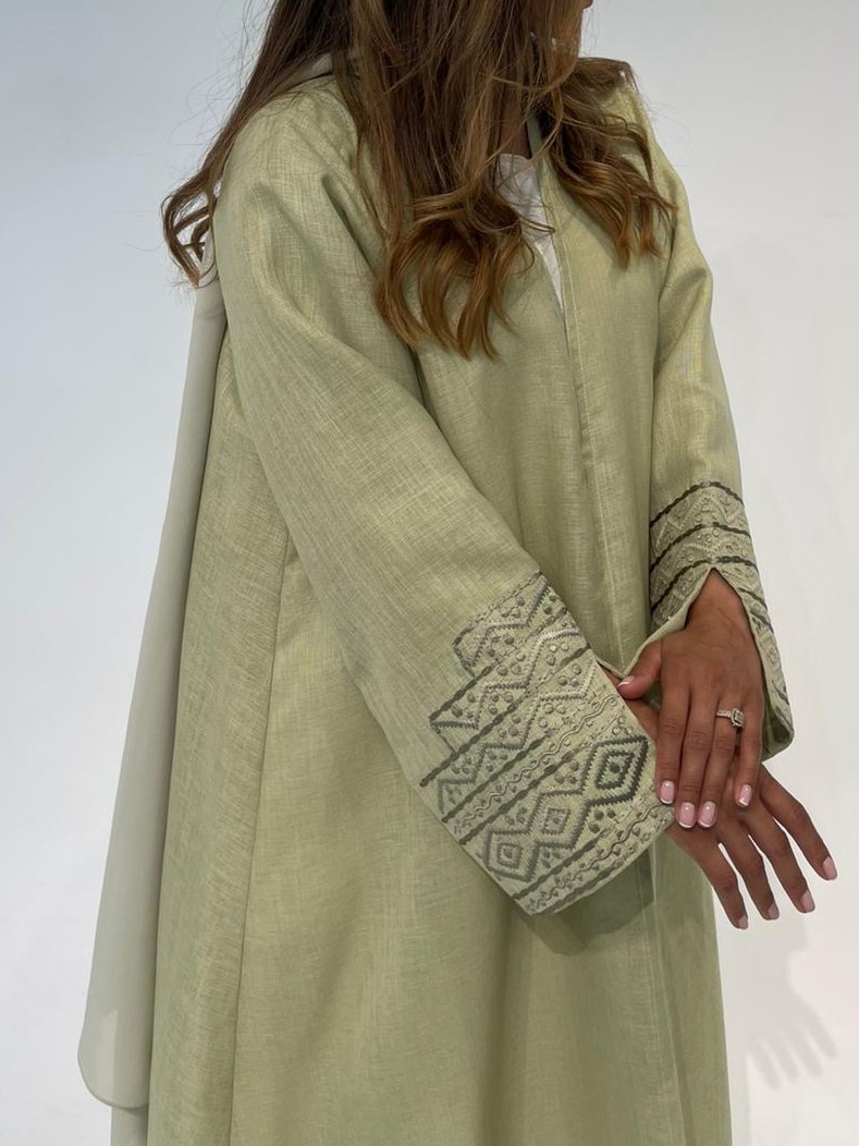 MANTLE.BH - Image 3 - Mnsaj