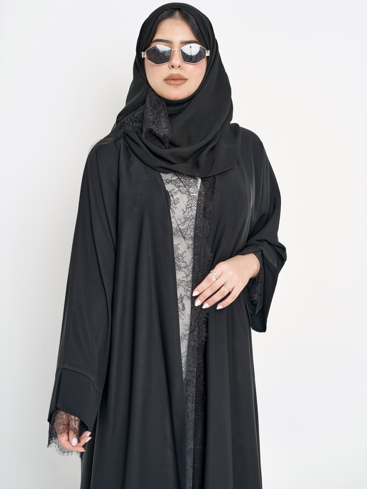 BYFCOUTURE - Alternate View - Mnsaj