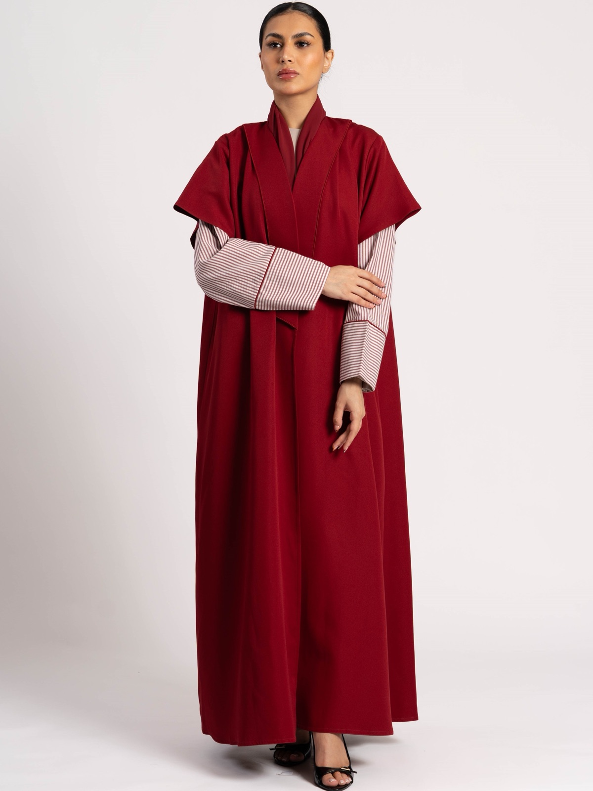 SHAIKHA.ALABDULKARIM - Alternate View - Mnsaj