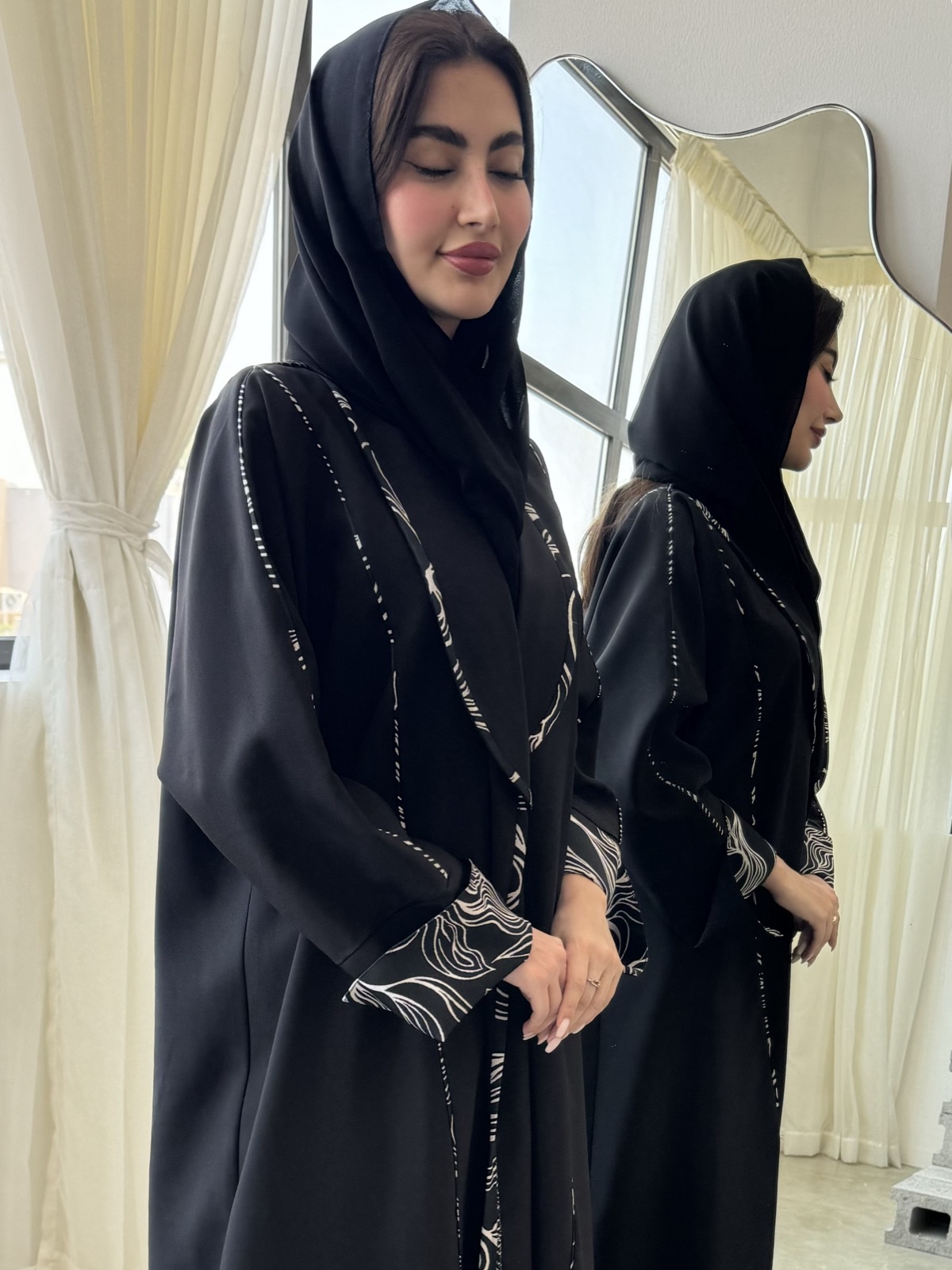 BYFCOUTURE - Image 3 - Mnsaj