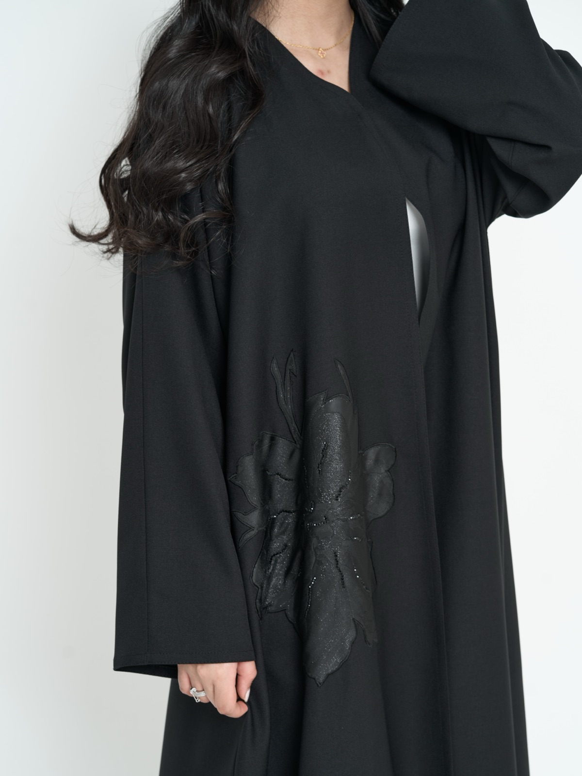 BYFCOUTURE - Image 3 - Mnsaj