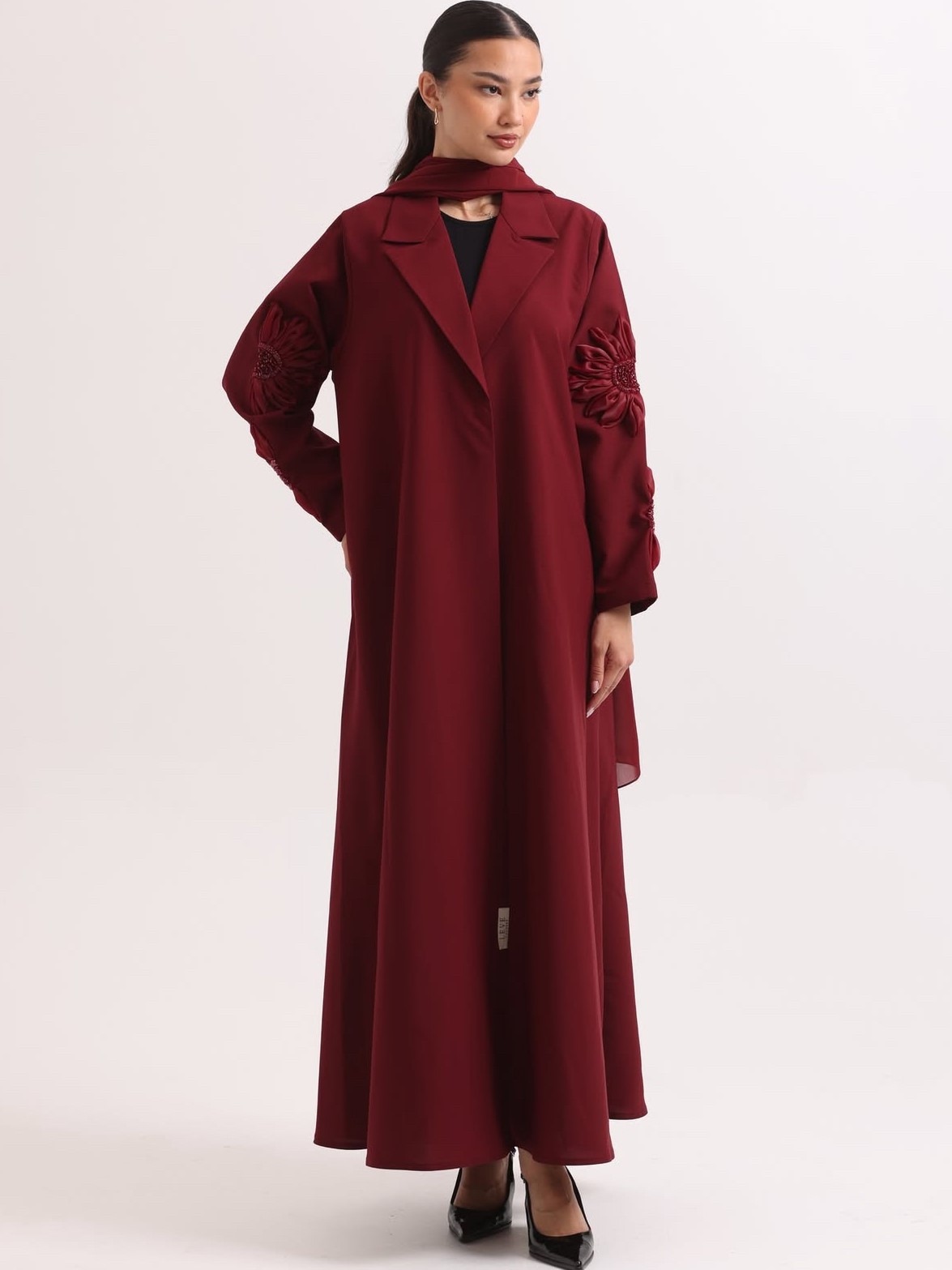 LEVE_COUTURE - Image 3 - Mnsaj