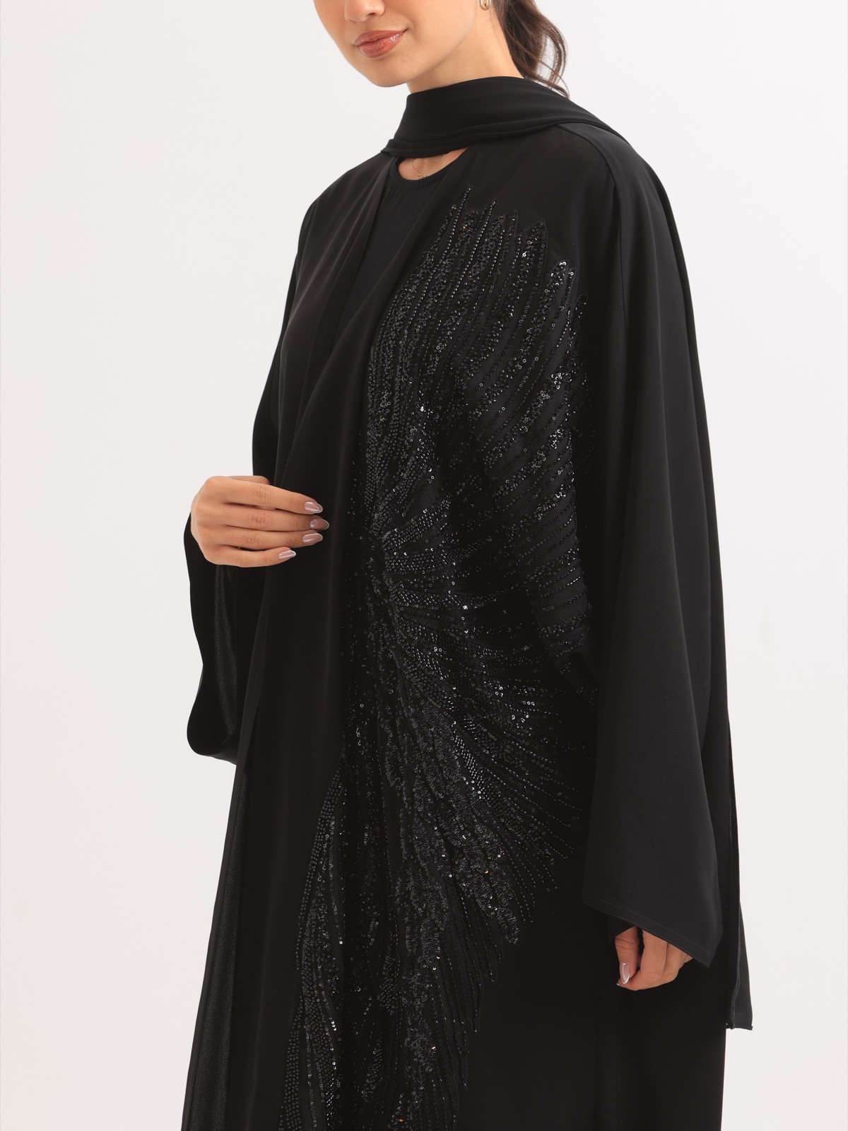 LEVE_COUTURE - Mnsaj