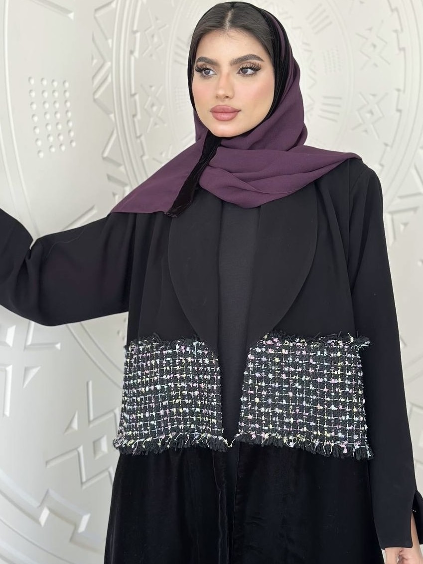 LIAN.ABAYA - Alternate View - Mnsaj