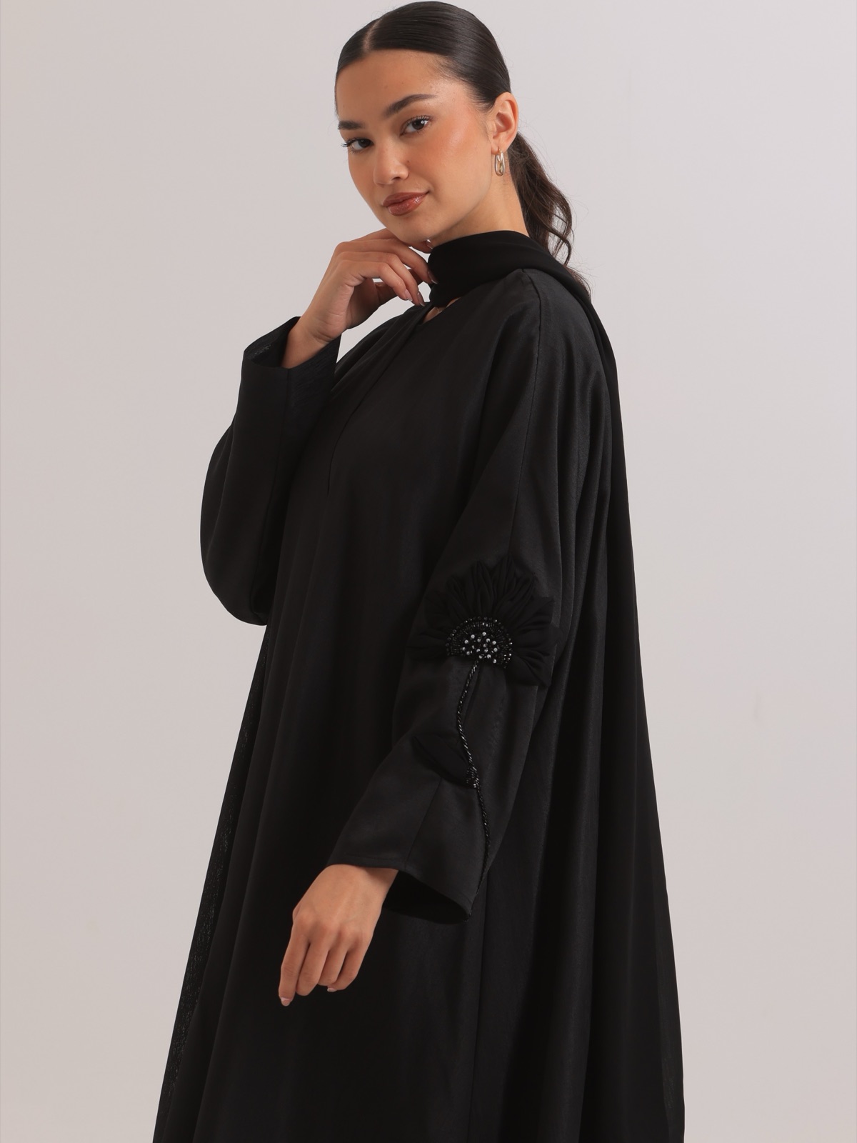 LEVE_COUTURE - Image 3 - Mnsaj