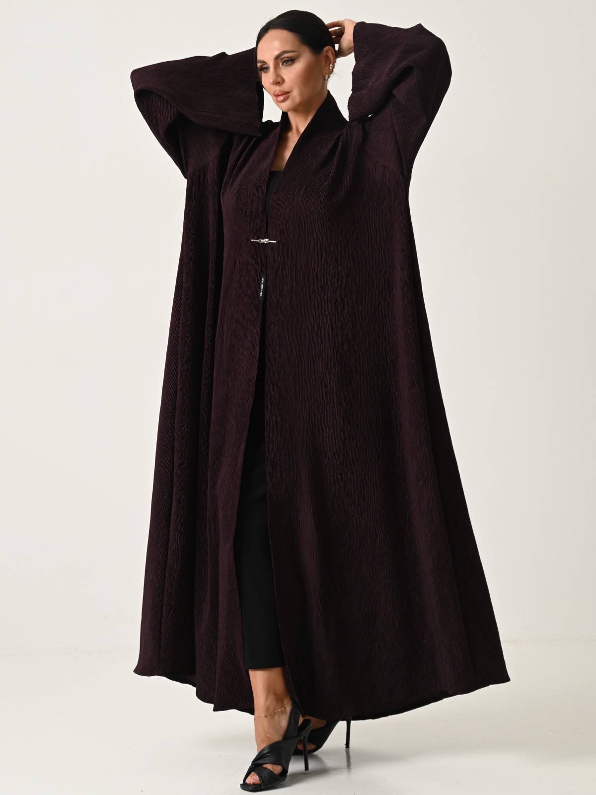 1994.COLLECTION - Alternate View - Mnsaj