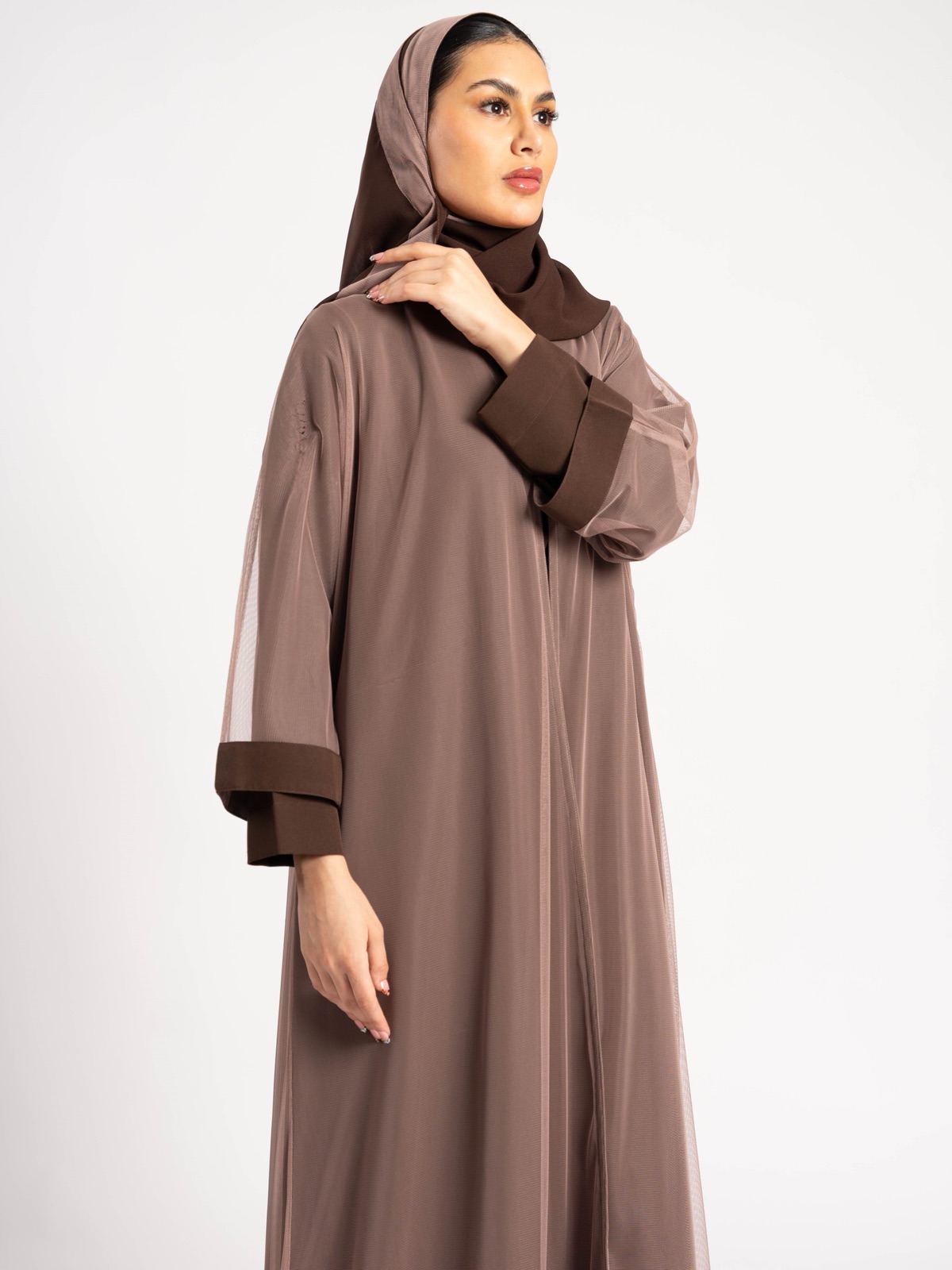 SHAIKHA.ALABDULKARIM - Alternate View - Mnsaj