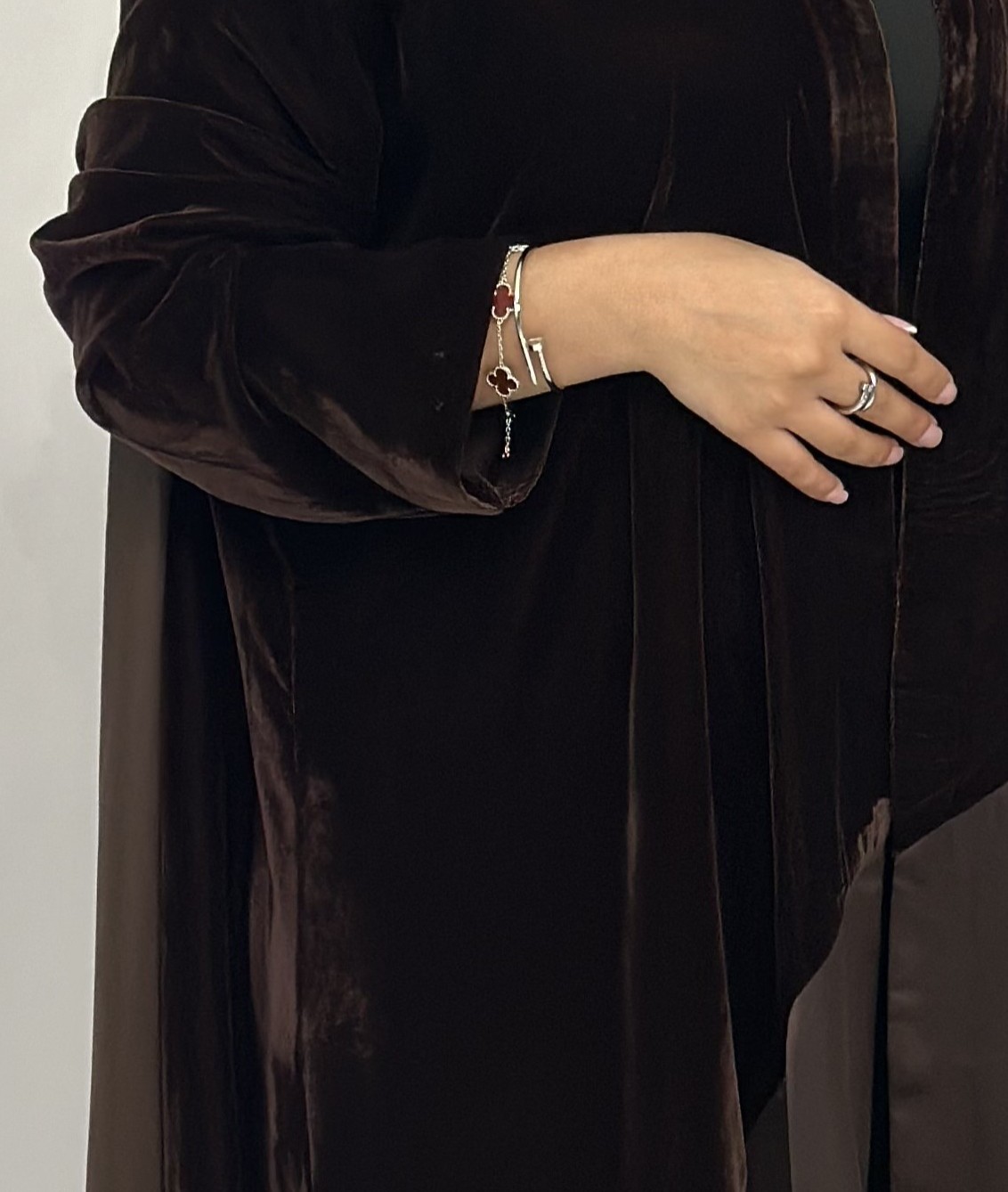 BYFCOUTURE - Alternate View - Mnsaj