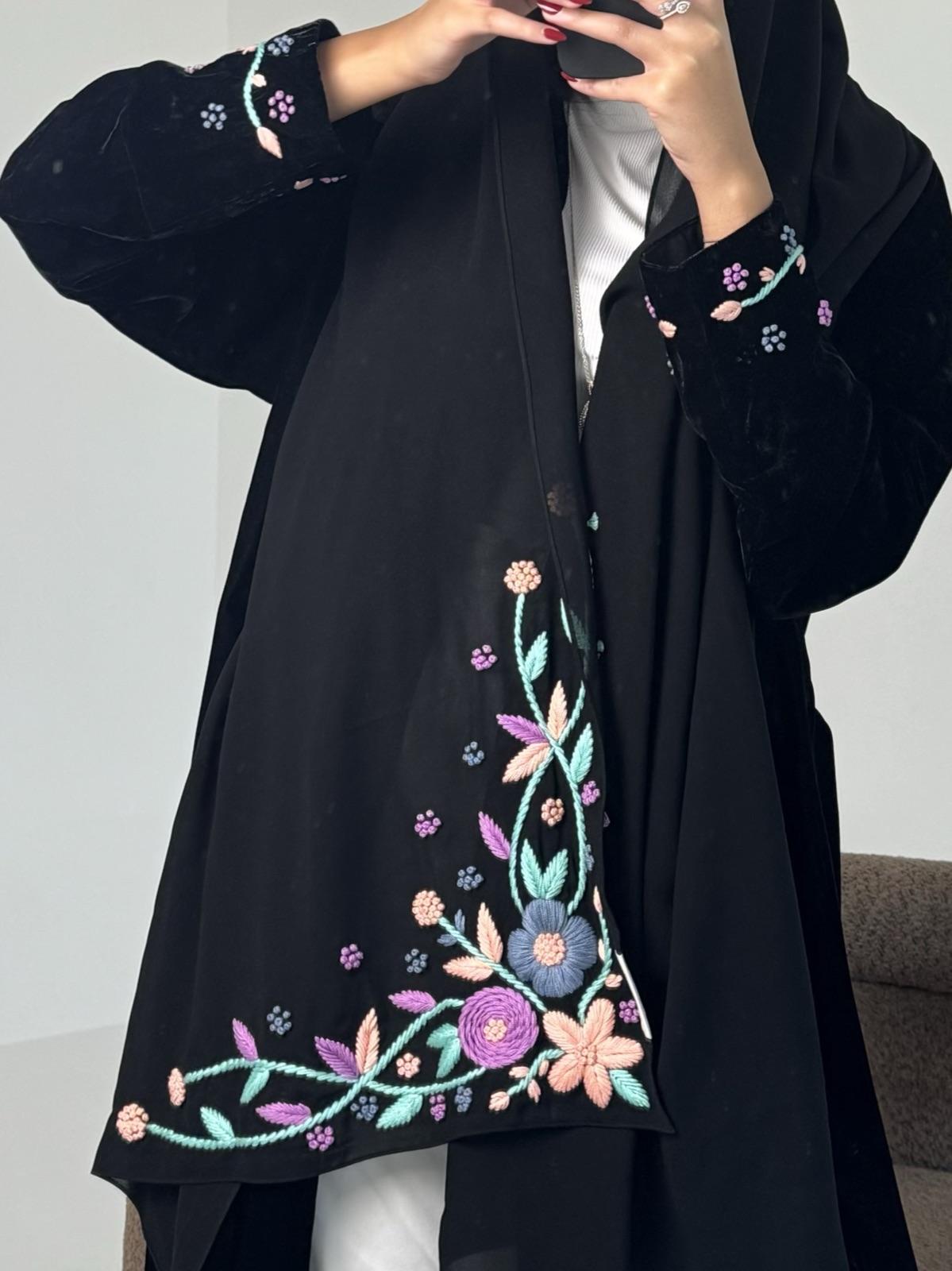 AT.BYAMINAALTAMIMI - Alternate View - Mnsaj