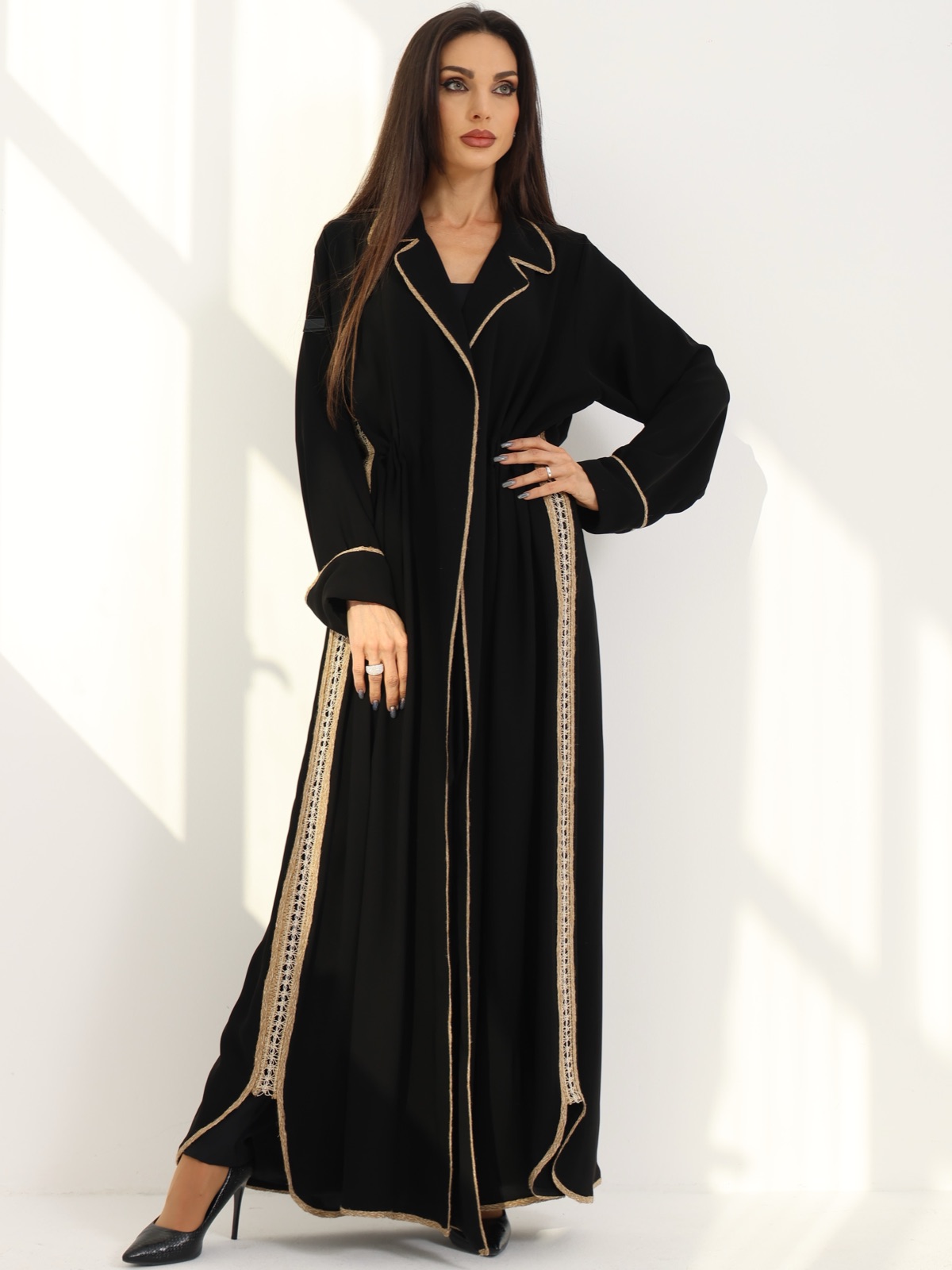 LA_MORENA_BH - Alternate View - Mnsaj