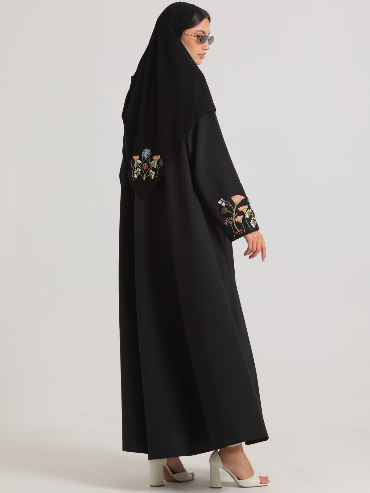 AT.BYAMINAALTAMIMI - Alternate View - Mnsaj