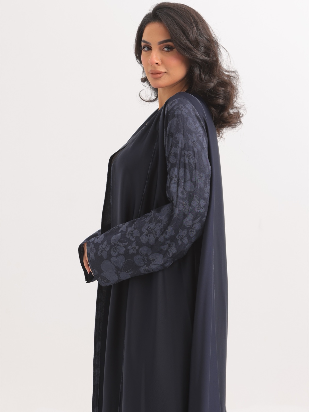 TAILORED.BYREEM - Image 4 - Mnsaj